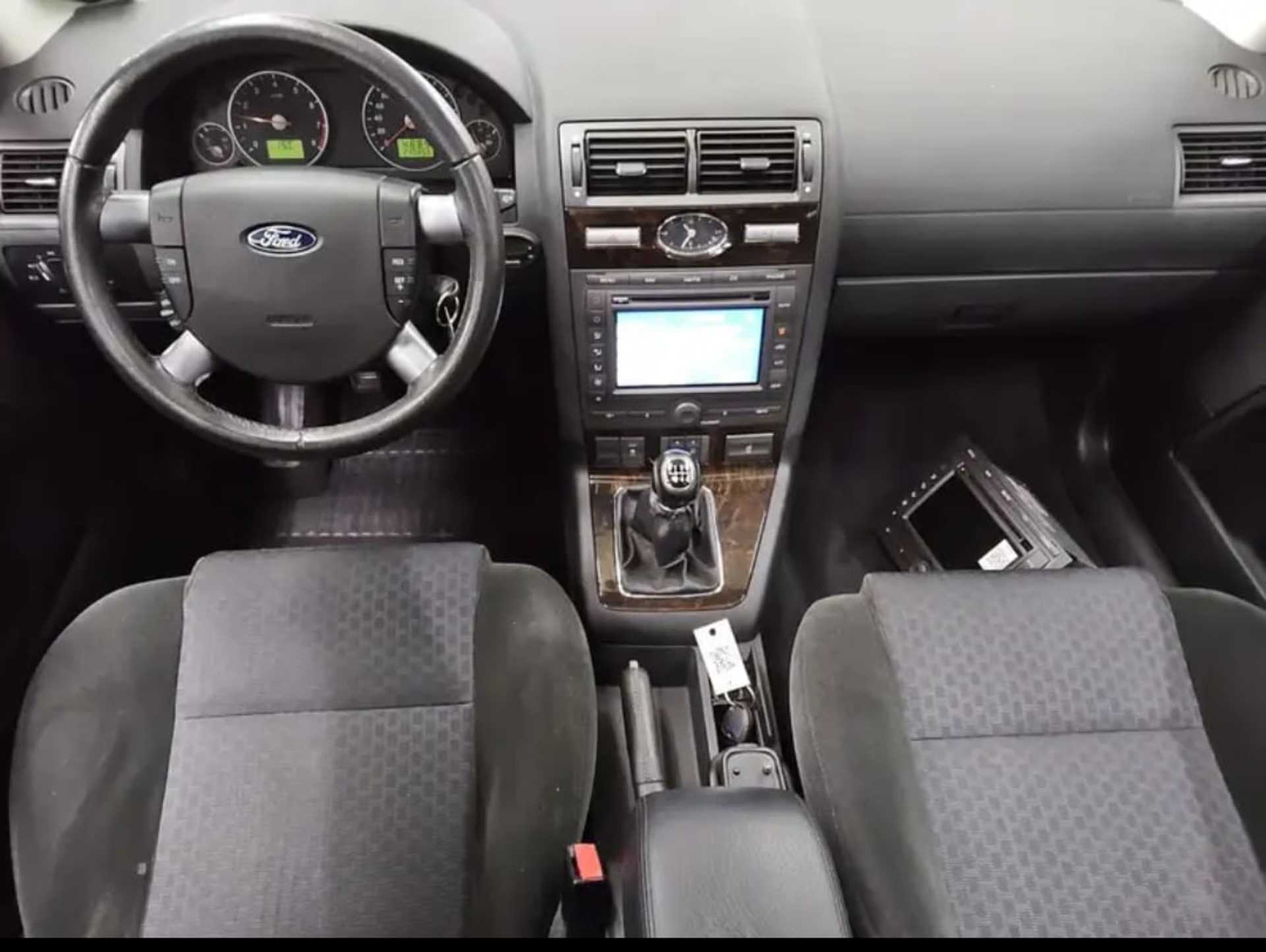 Ford Mondeo - 2