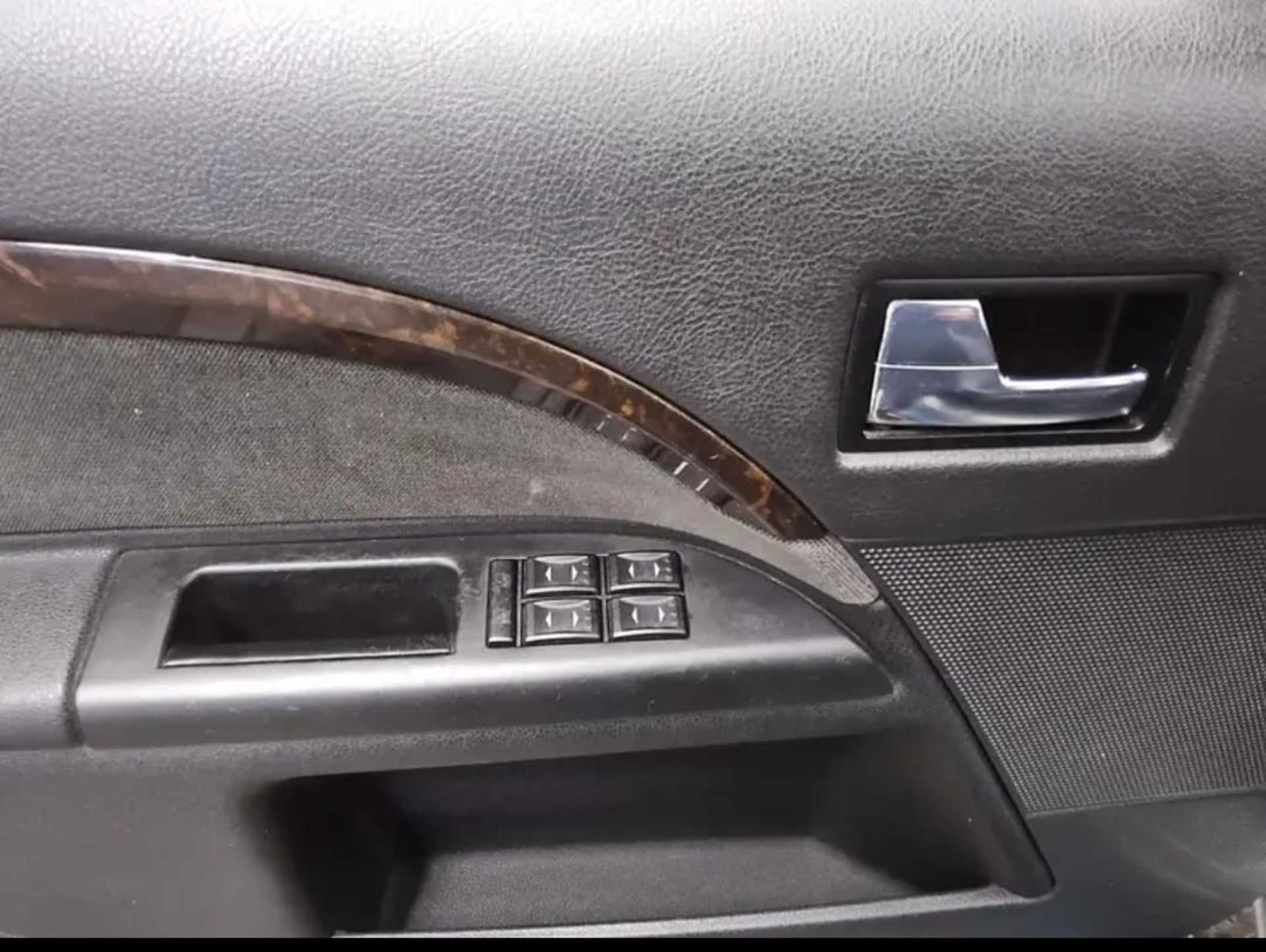 Ford Mondeo - 7
