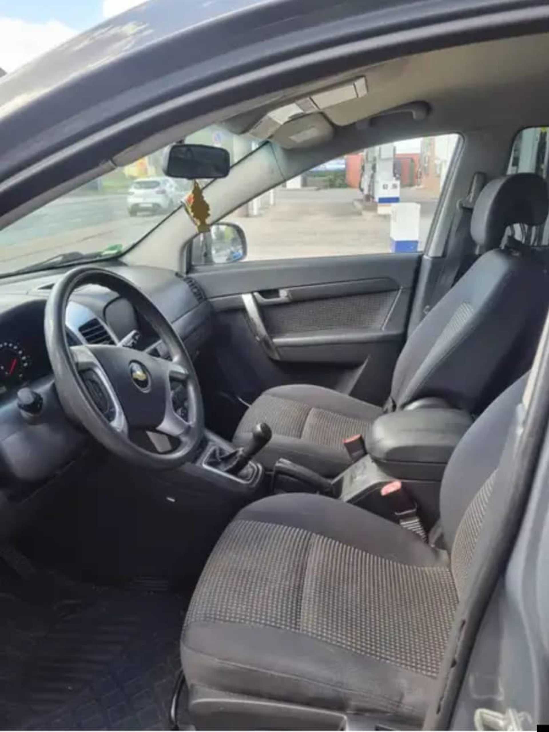 Chevrolet Captiva 2,4 2WD  - 4