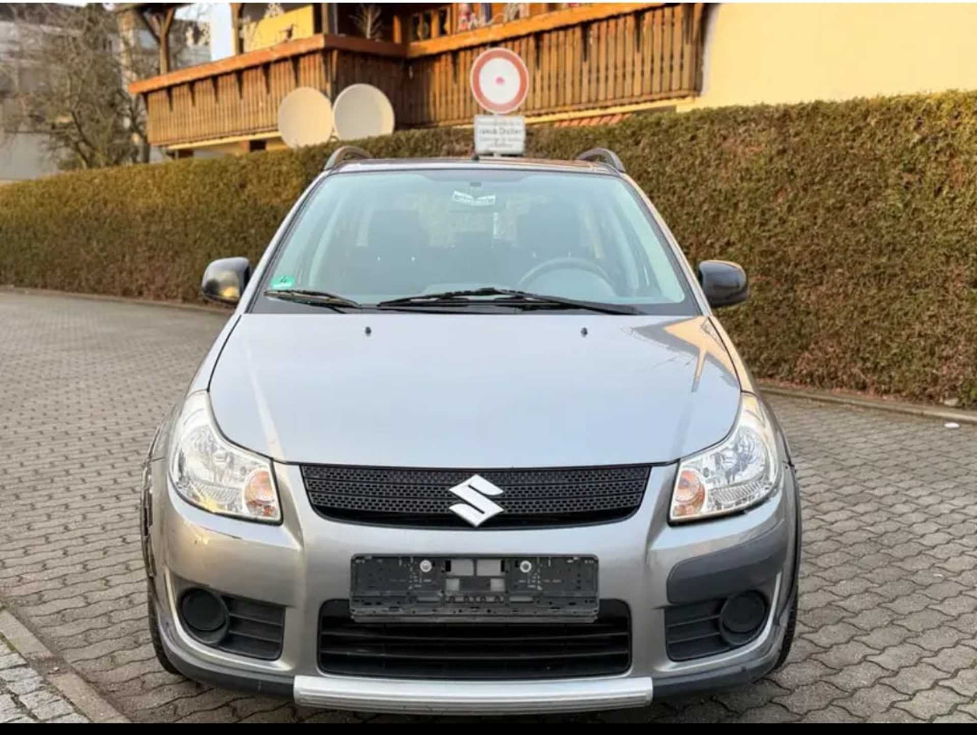 Suzuki SX4 - 1
