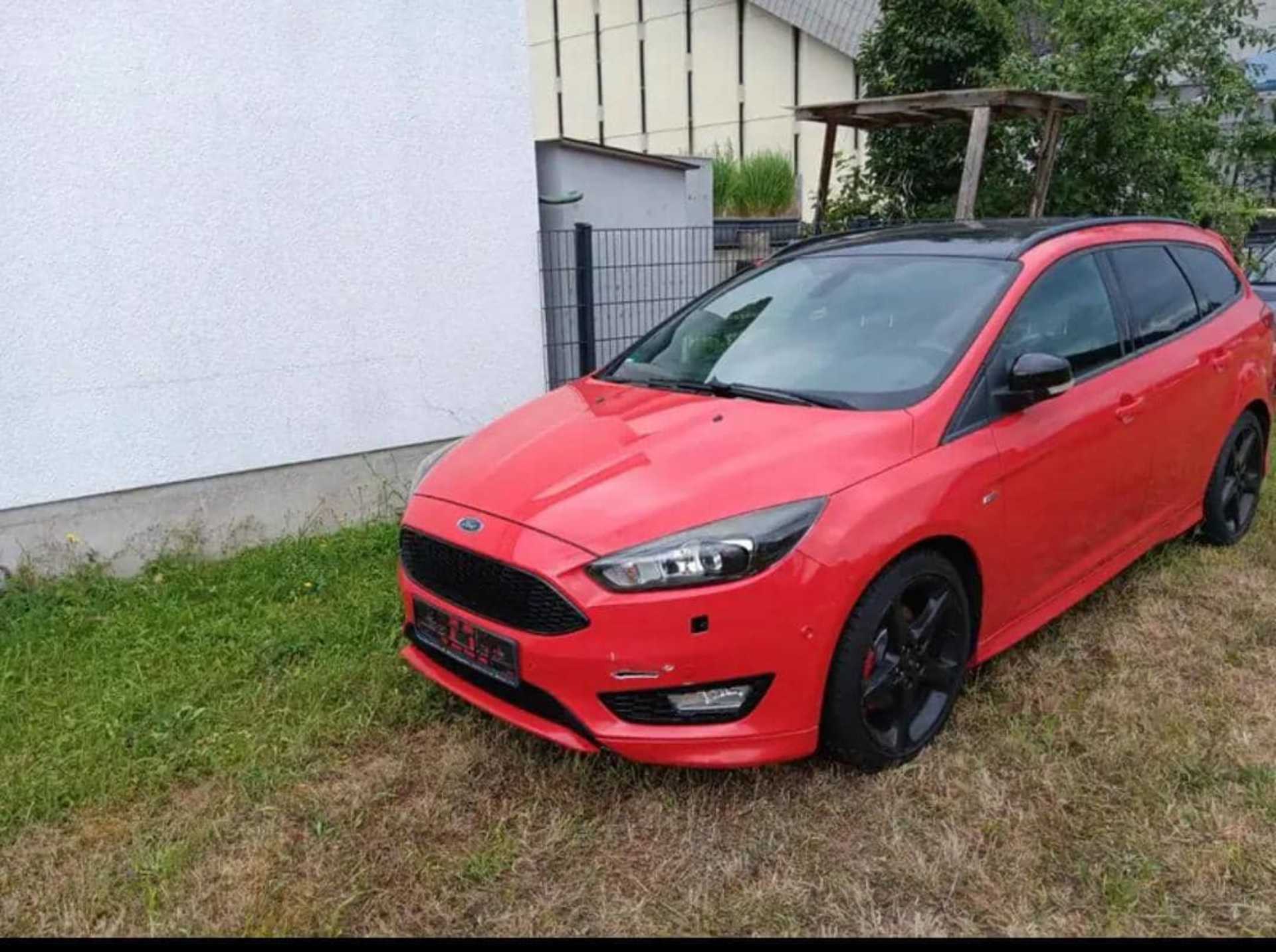 Ford Focus  1.5 EcoBoost - 1