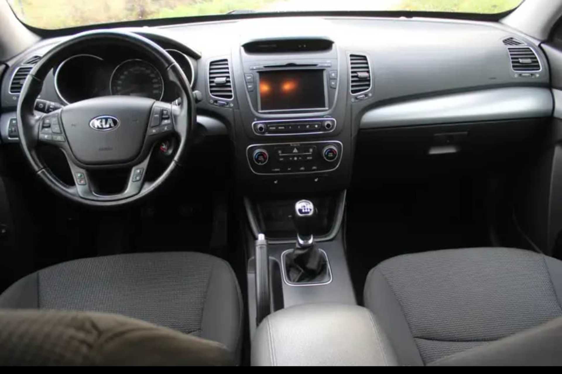 Kia Sorento - 2