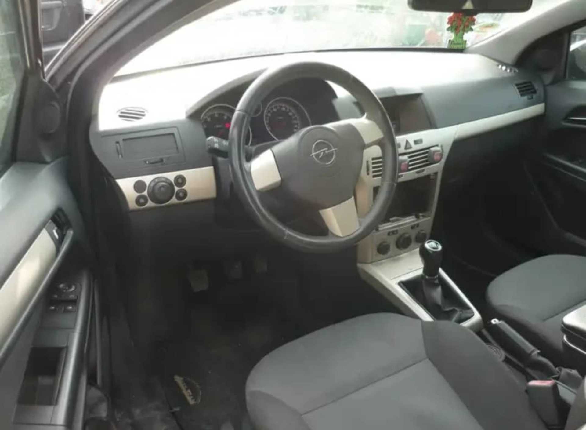 Opel Astra   3-Türer GTC 1.4 - 2