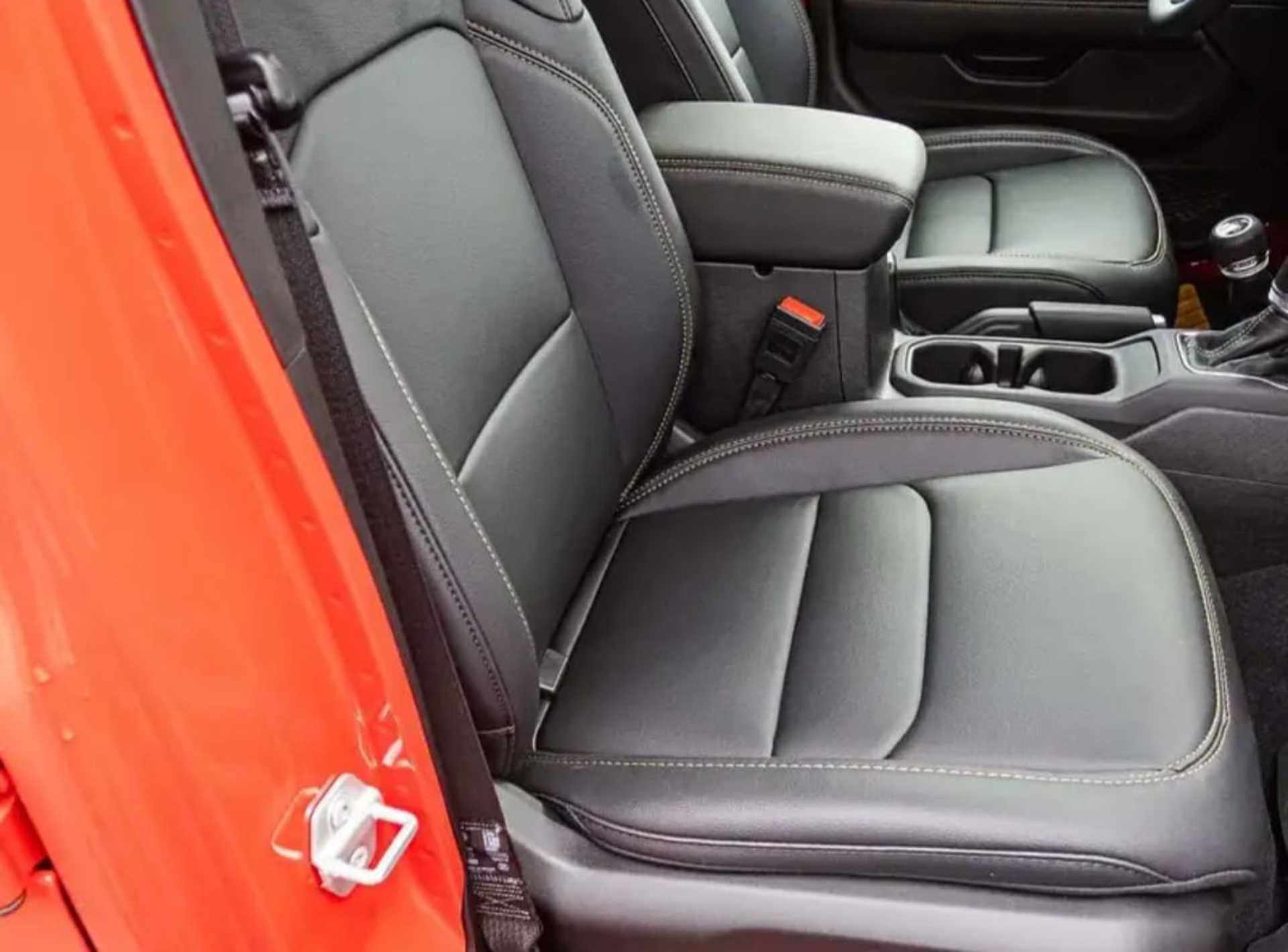 Jeep Wrangler  - 5