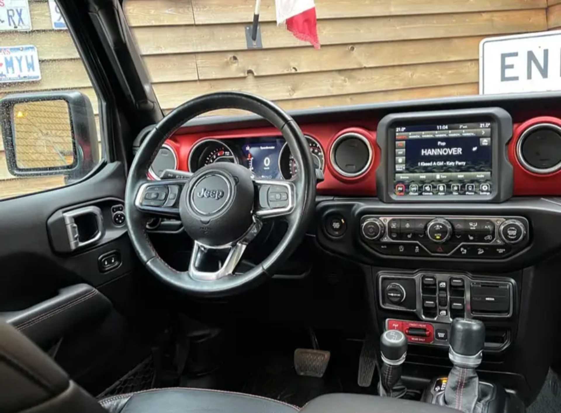 Jeep Wrangler  - 2