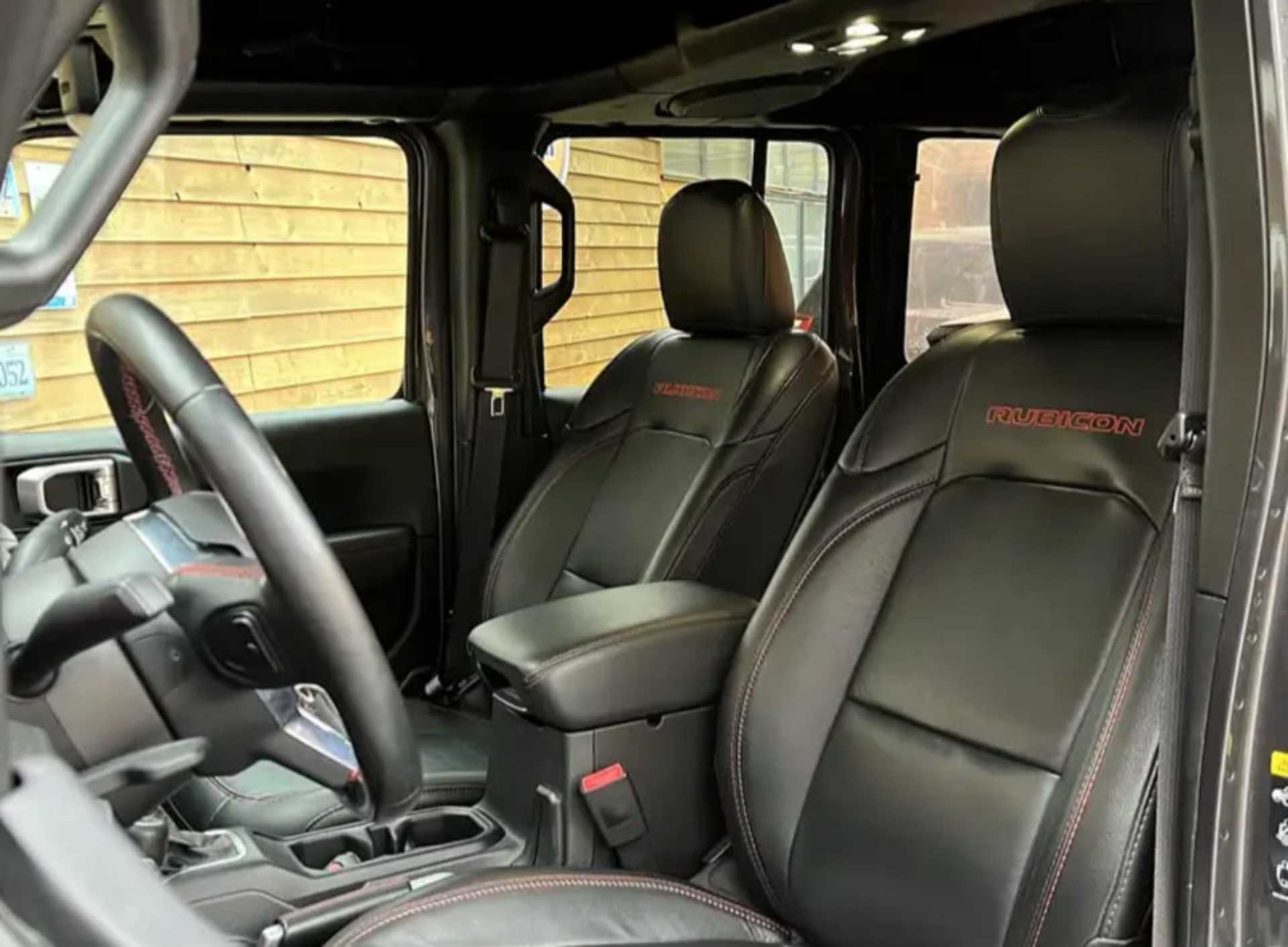 Jeep Wrangler  - 5