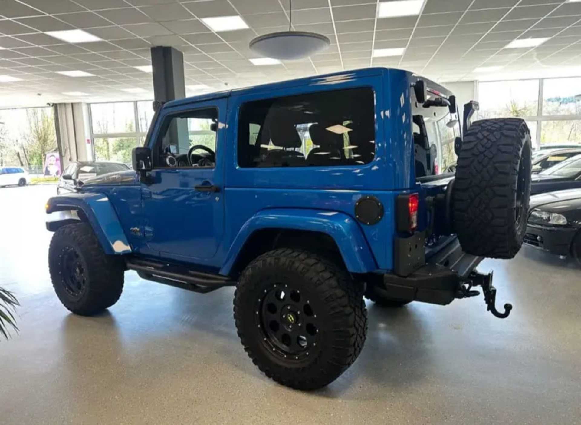 Jeep Wrangler  - 8