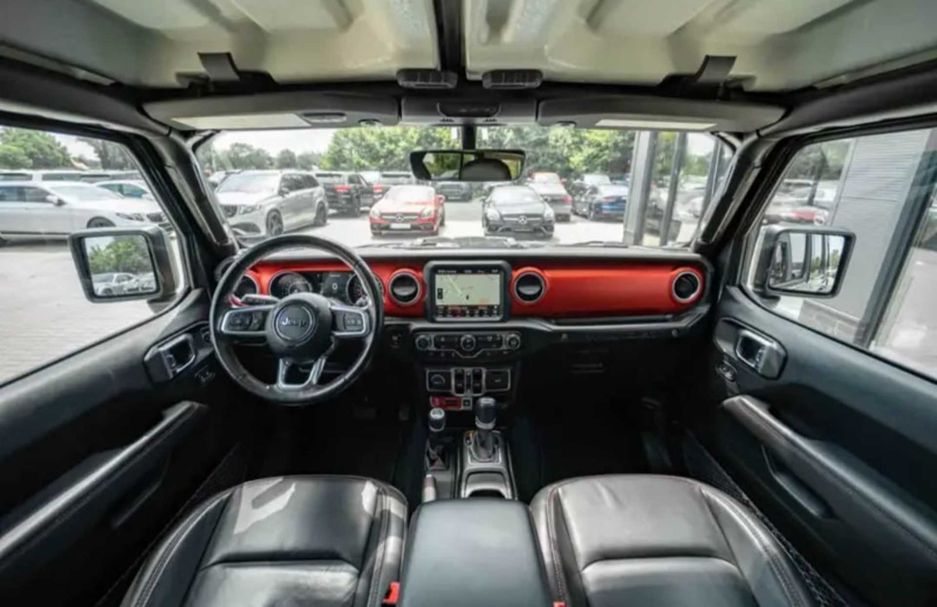Jeep Wrangler  - 2