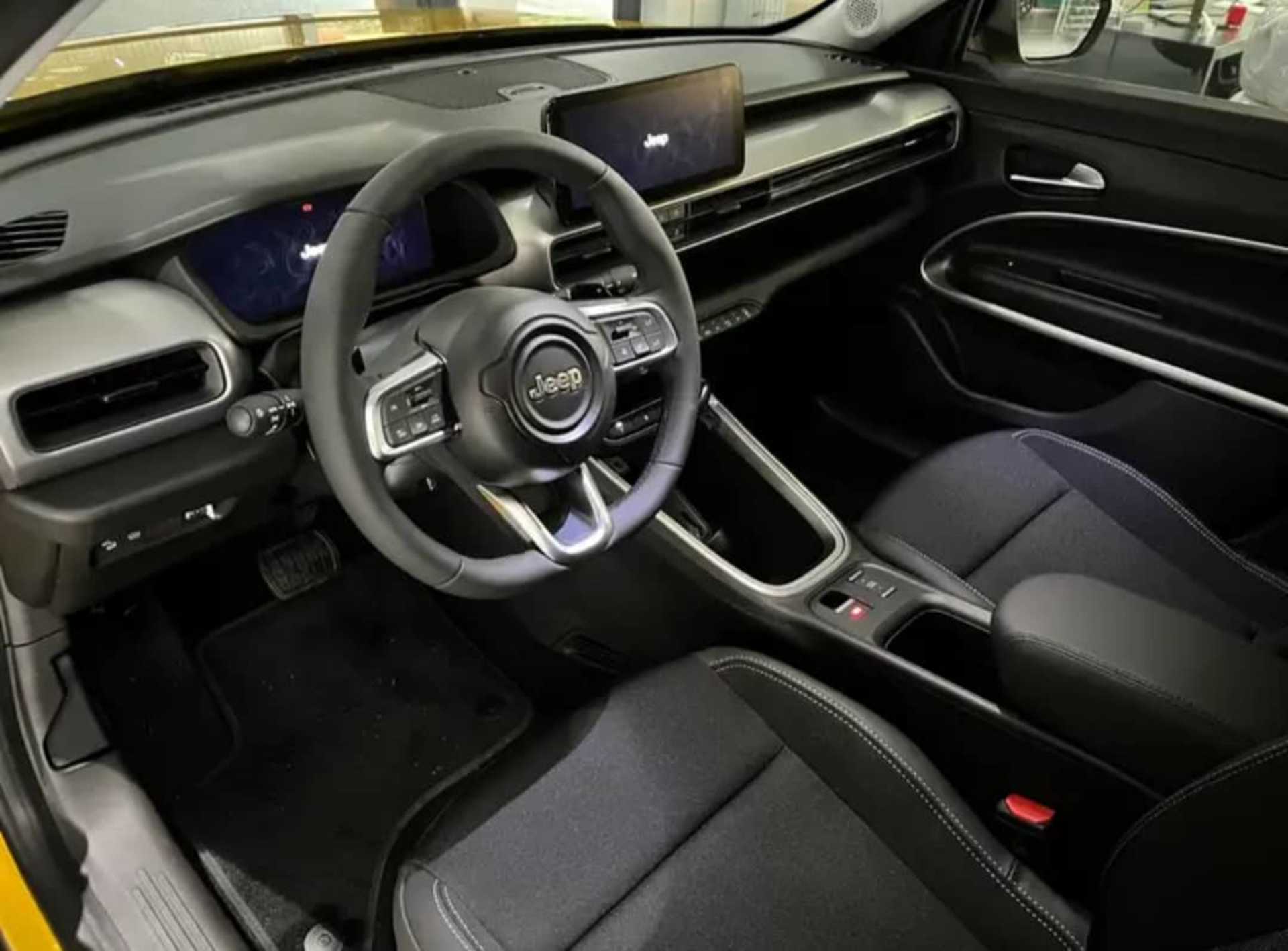 Jeep Avenger - 2