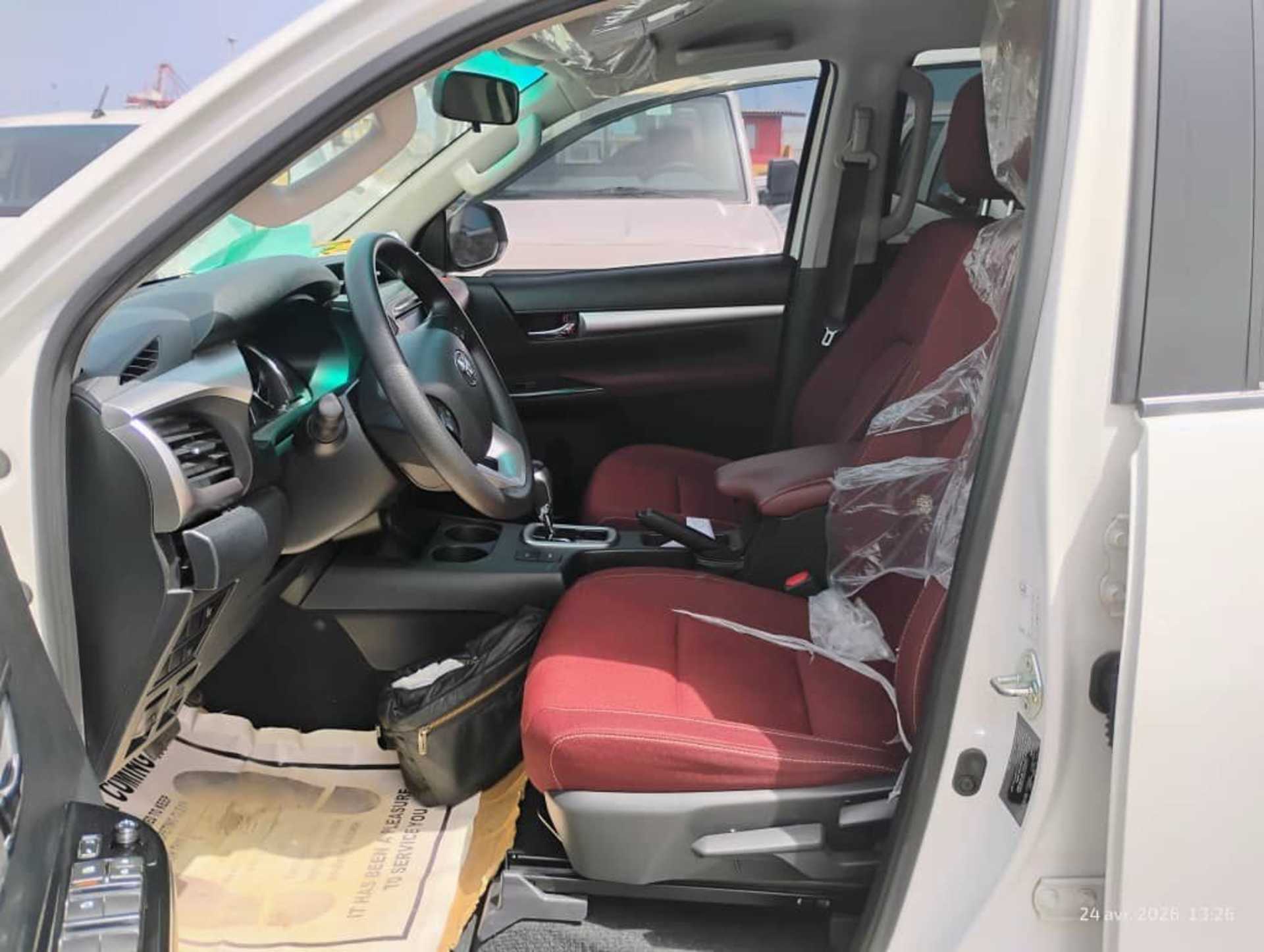 Toyota Hilux - 3
