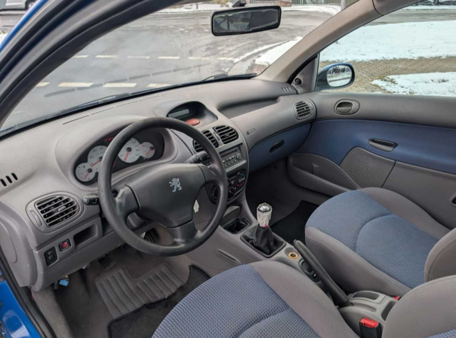 Peugeot 206 - 3