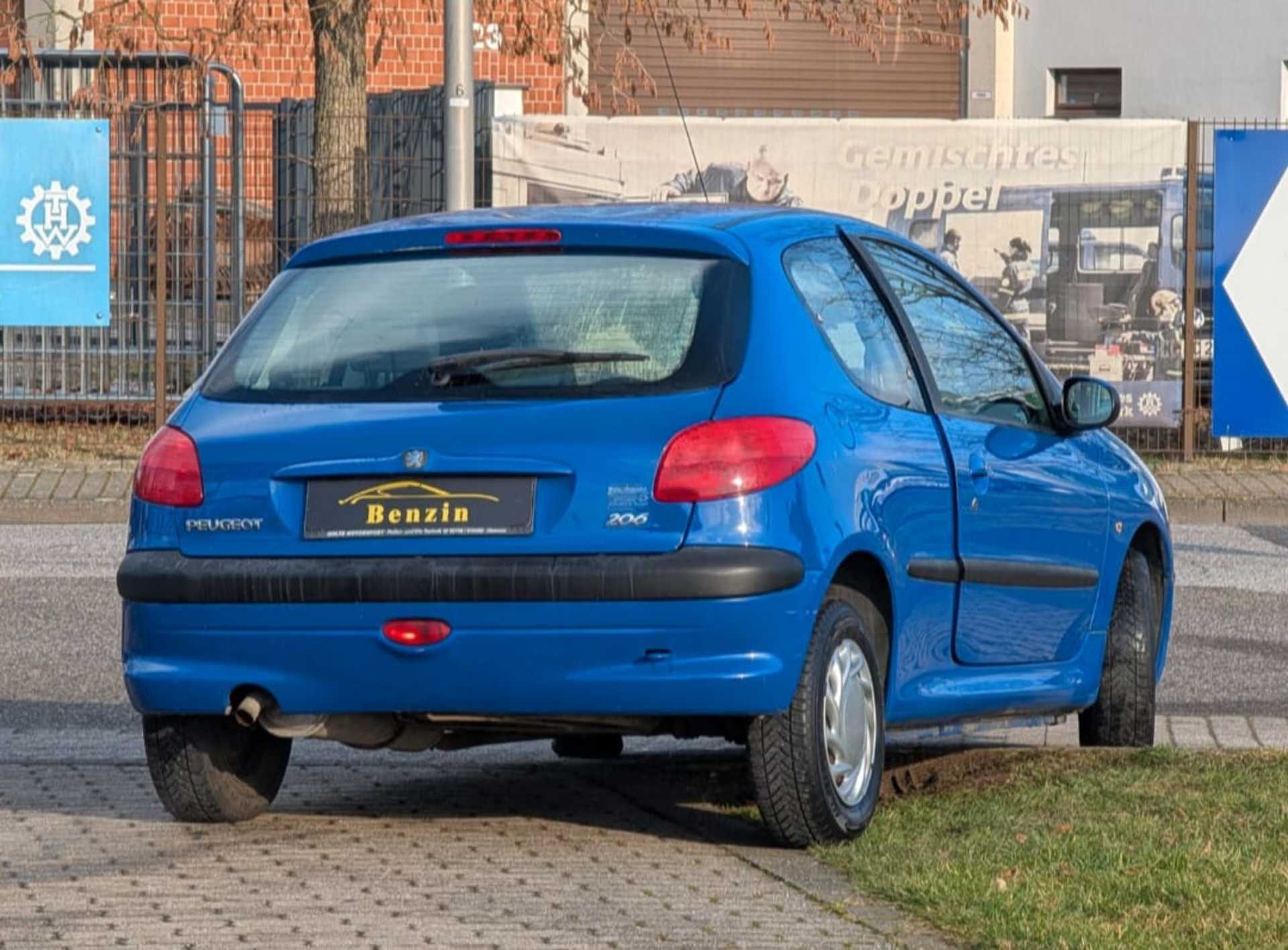 Peugeot 206 - 10