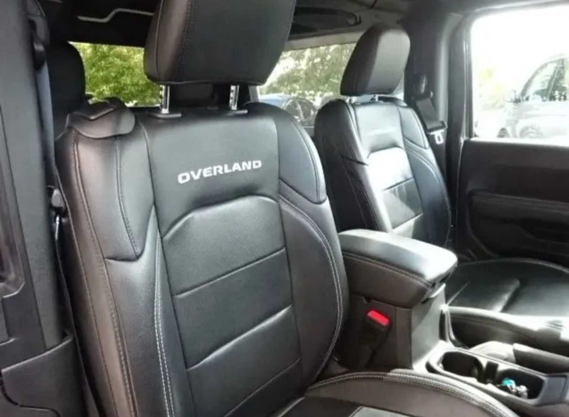 Jeep Wrangler  - 5