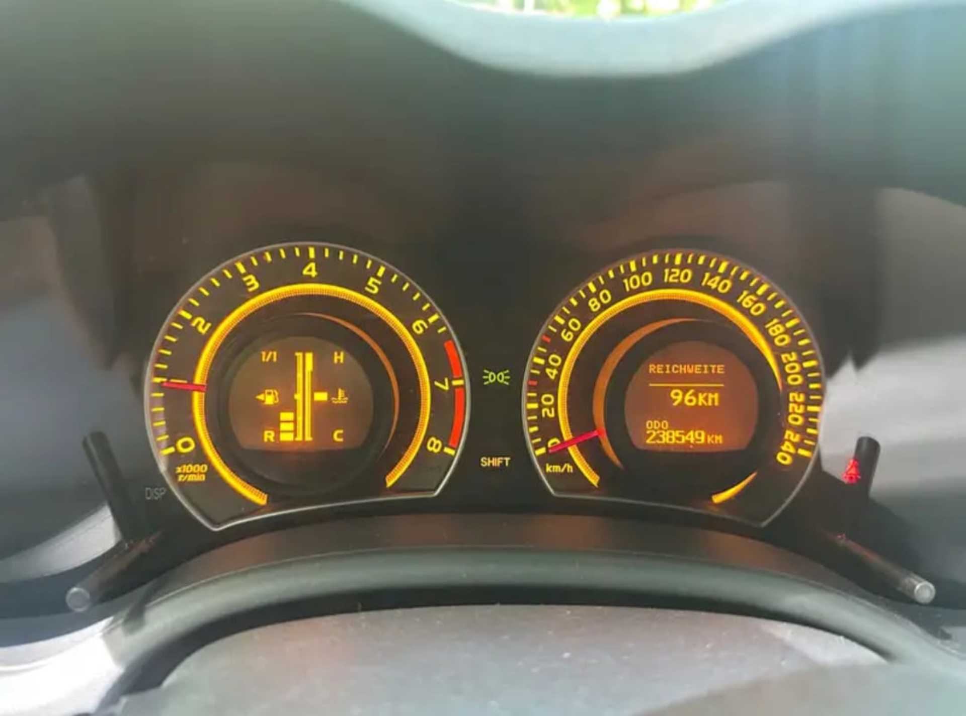 Toyota Corolla - 6