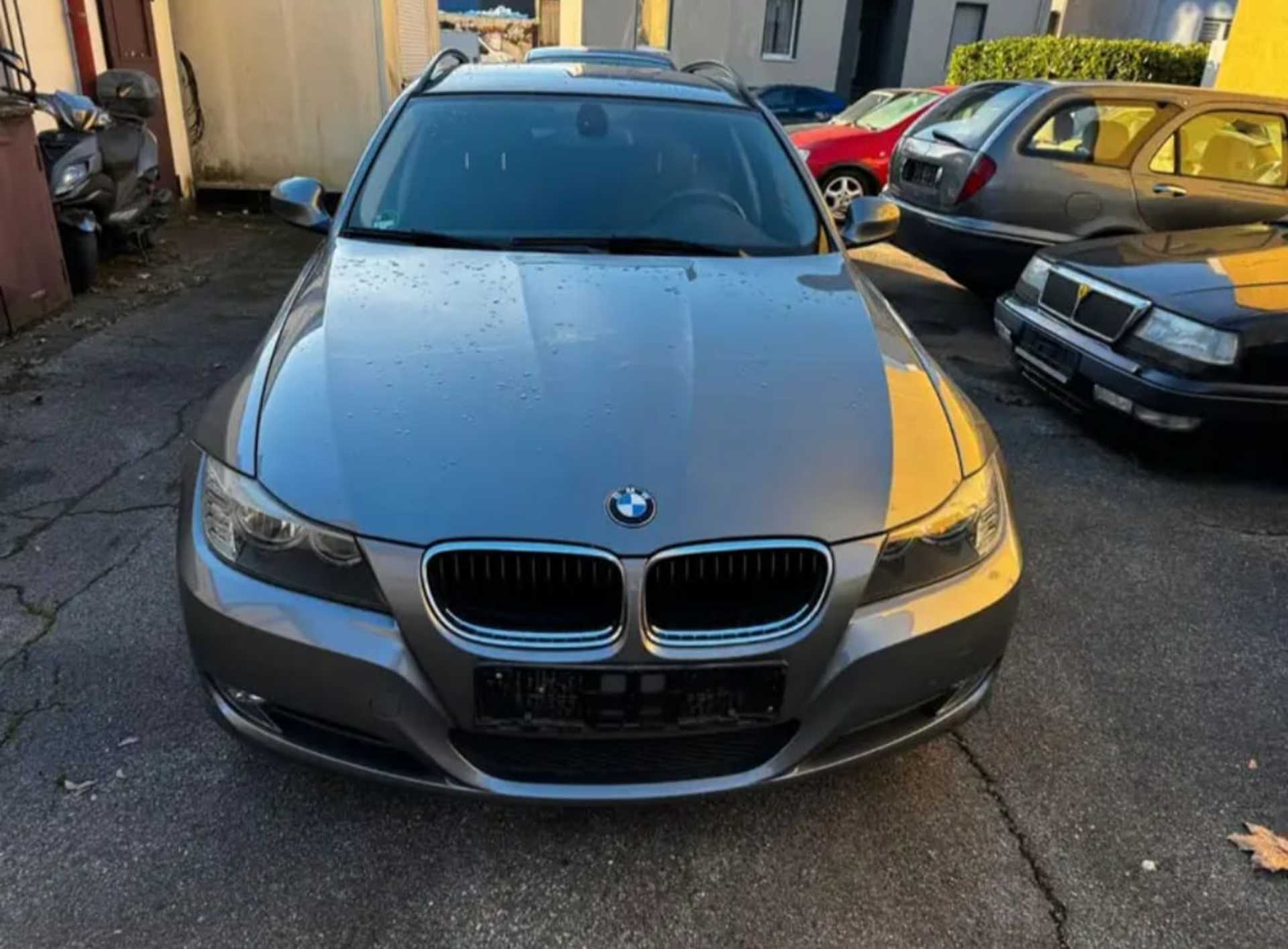 Bmw 318i Baureihe - 1