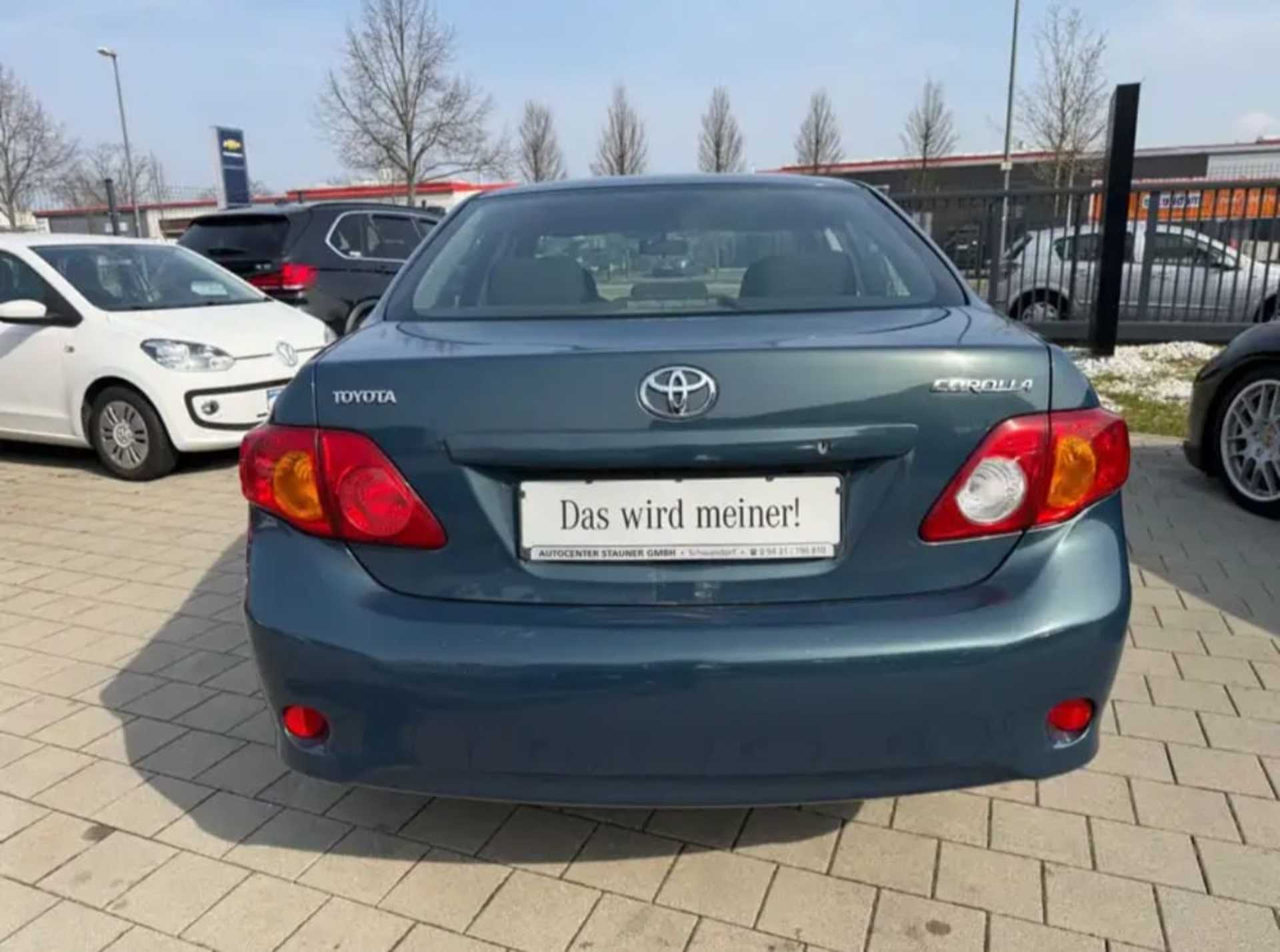 Toyota Corolla - 9