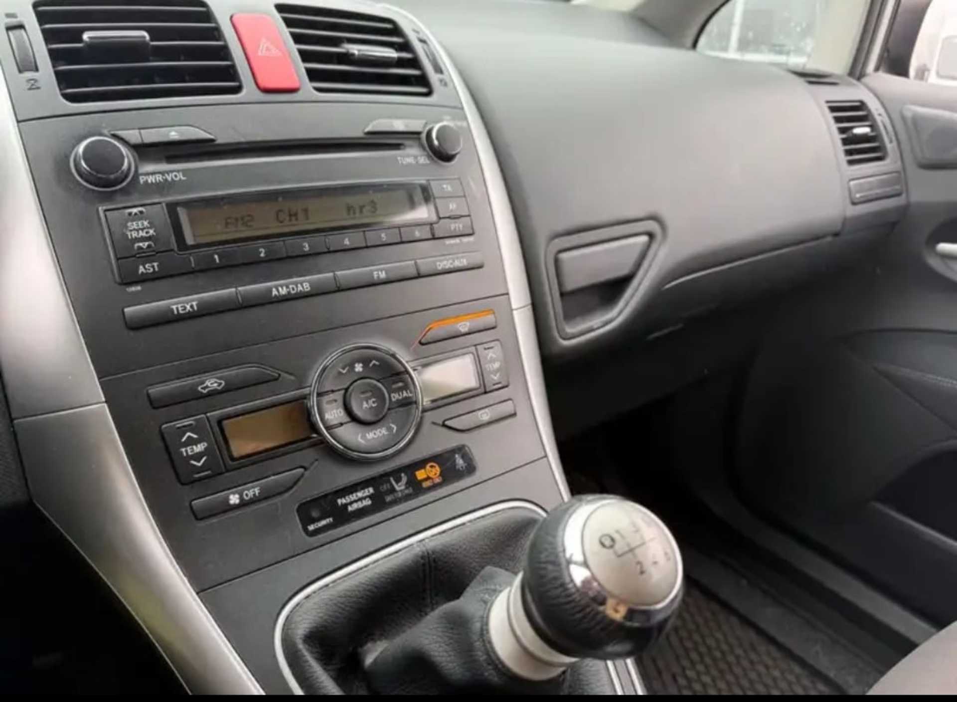 Toyota Auris - 3