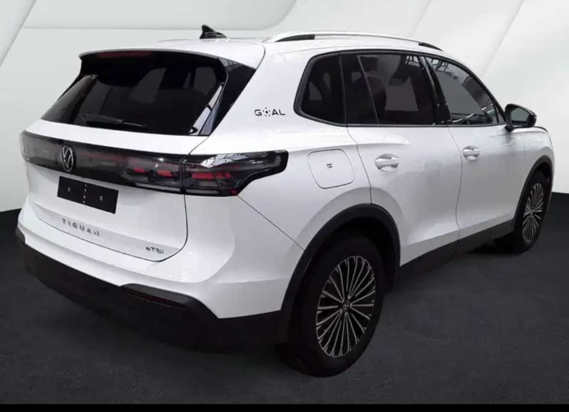 Volkswagen Tiguan  1.5 ETSI  - 6