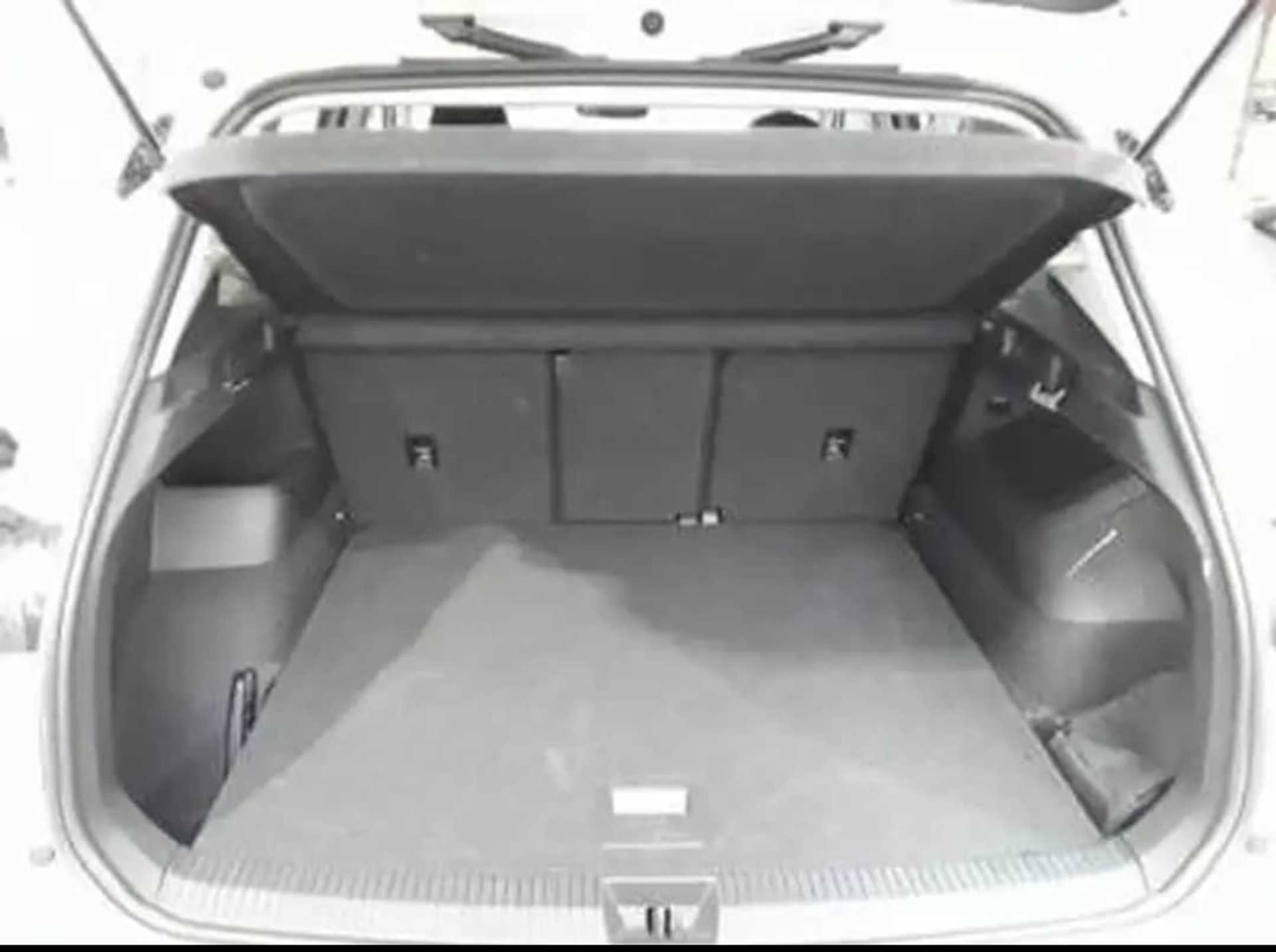 Volkswagen Tiguan  1.5 ETSI  - 4