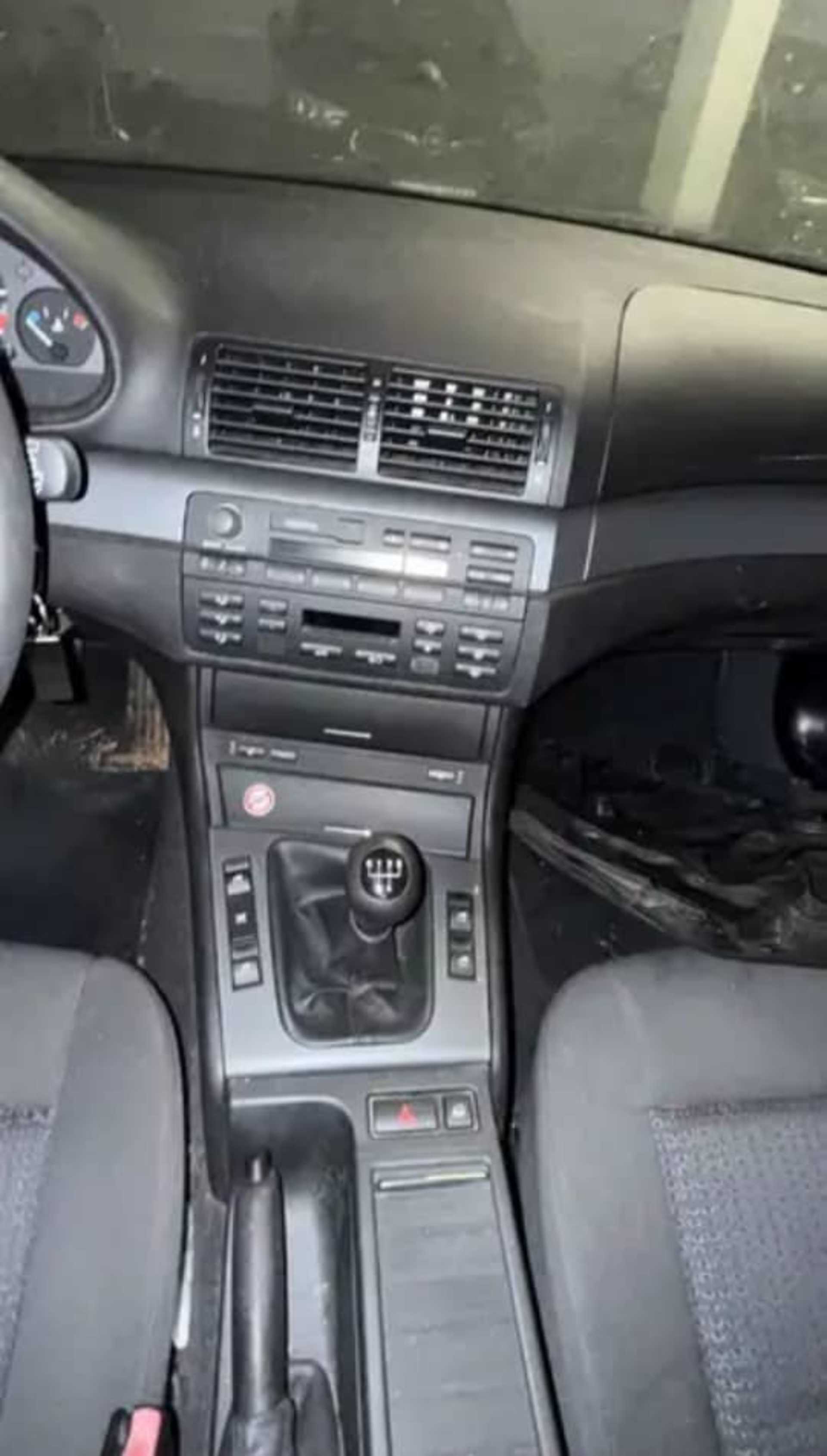 Bmw 318i - 4