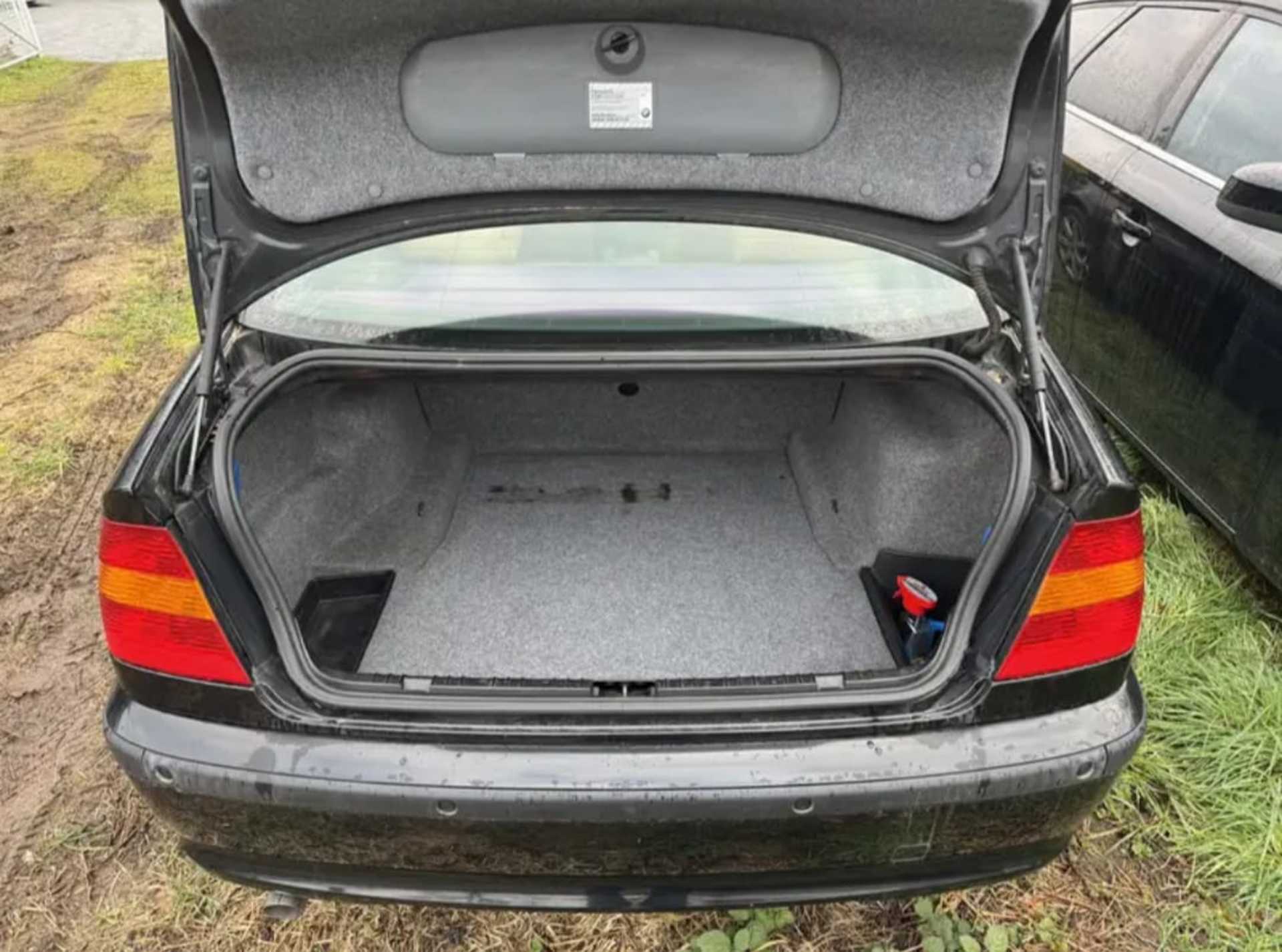 Bmw 316i - 6