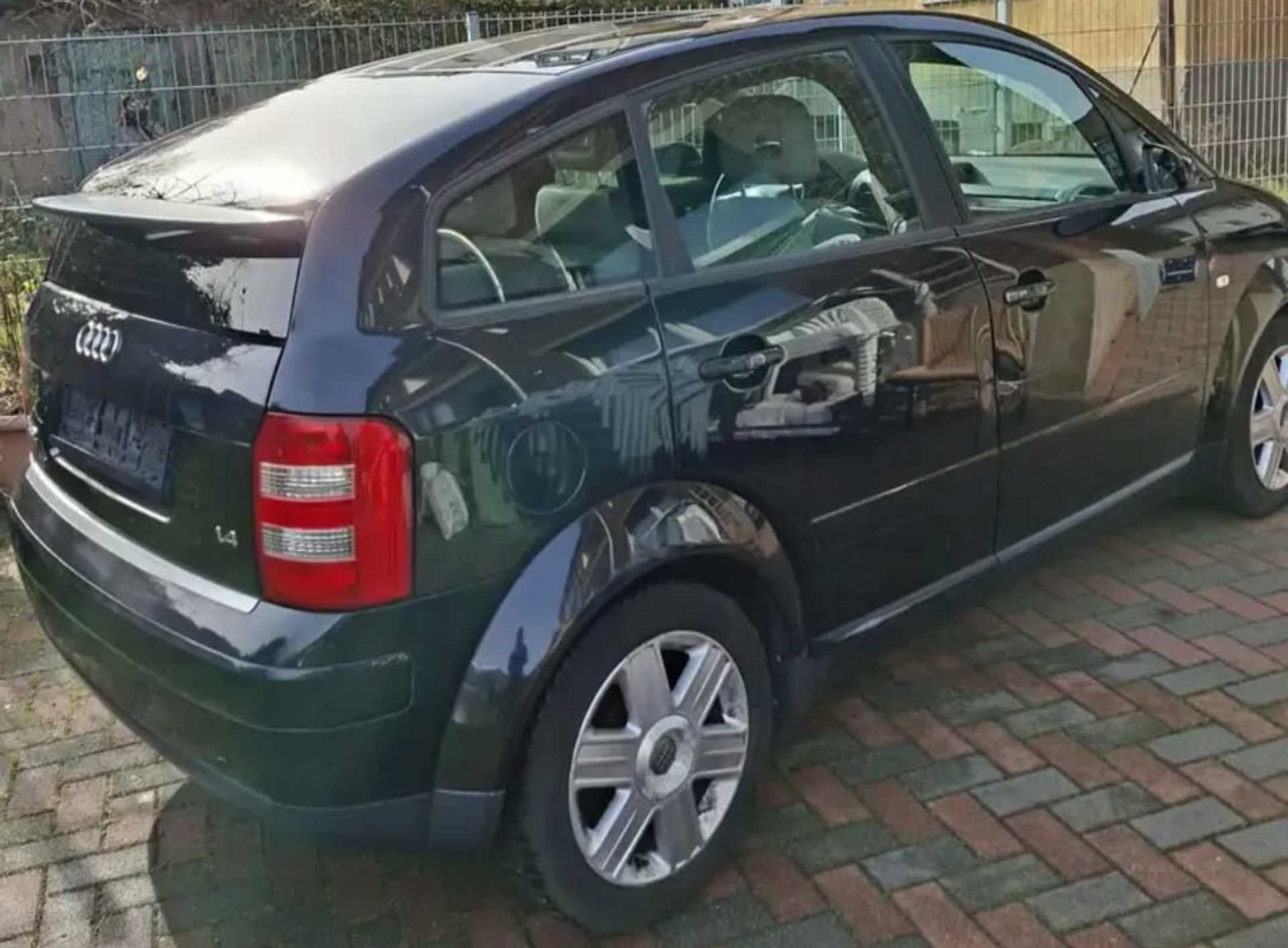 Audi A2 - 6