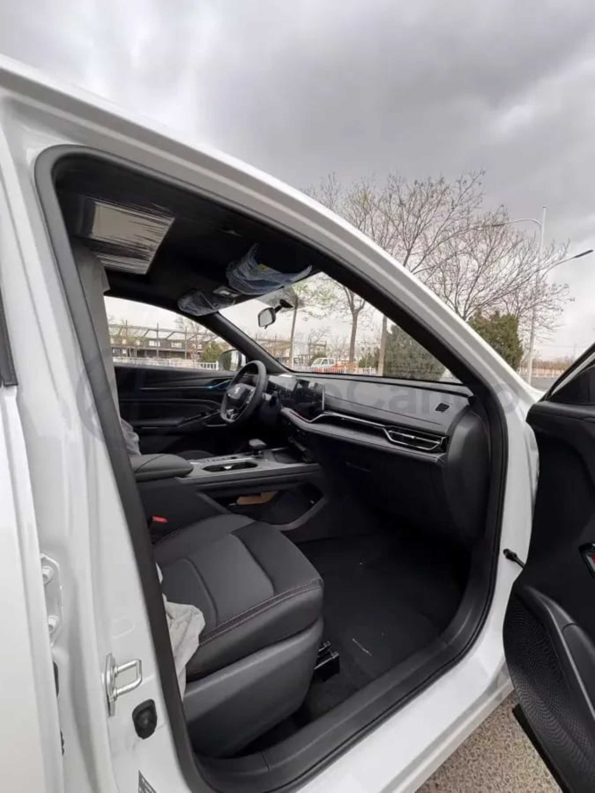 CHANGAN X5 1.5T - 3