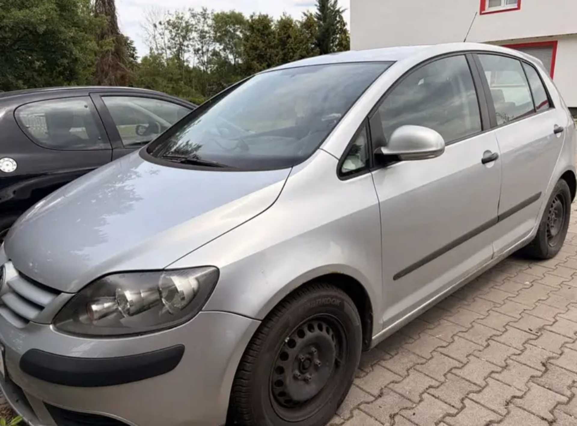 Volkswagen Golf - 4