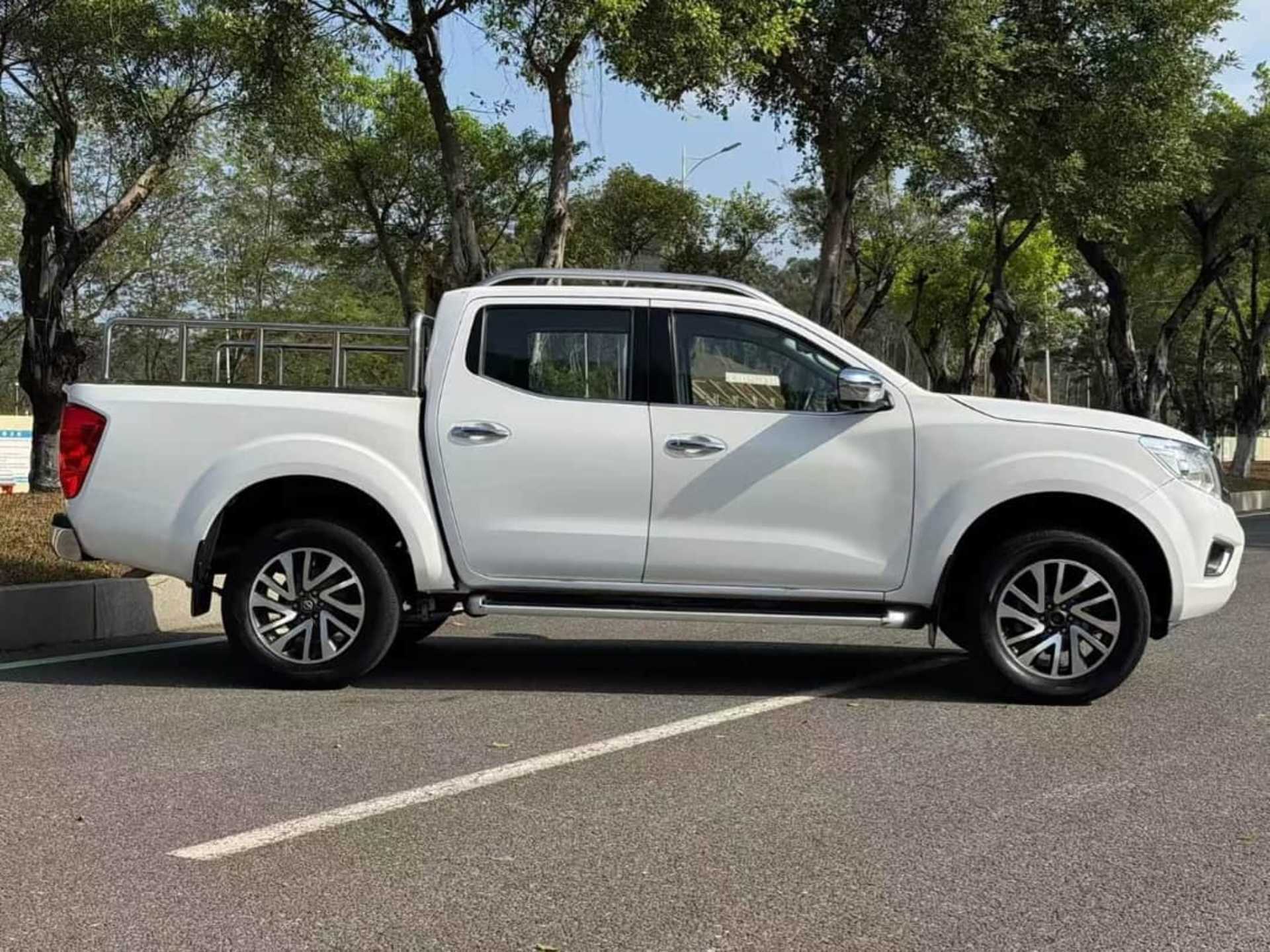 Nissan Navara - 8