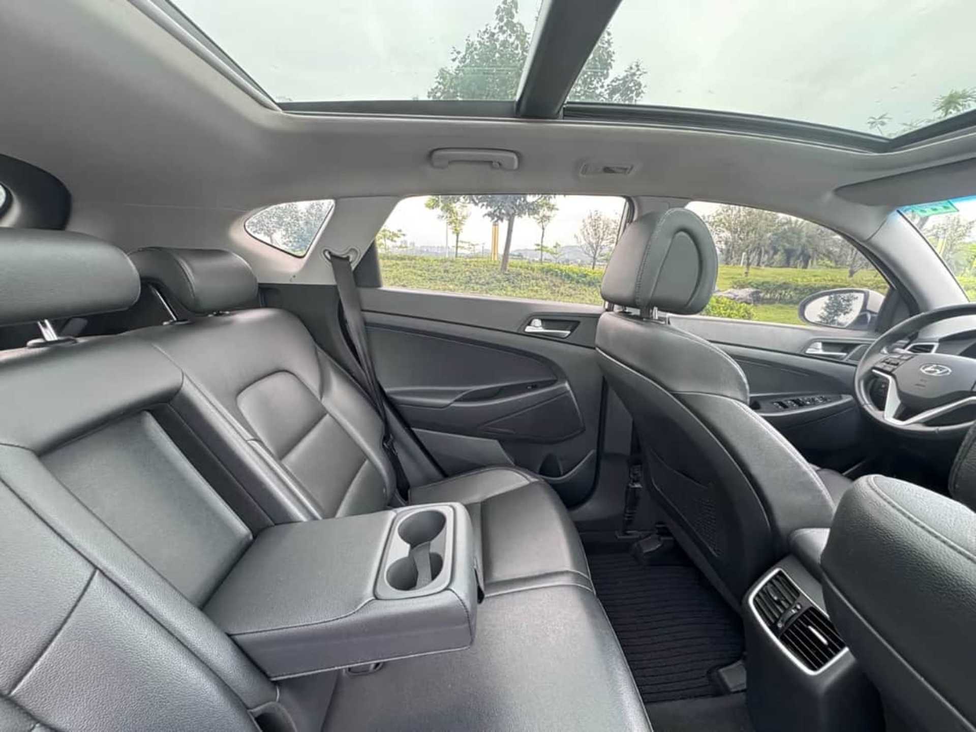 Hyundai Tucson - 6