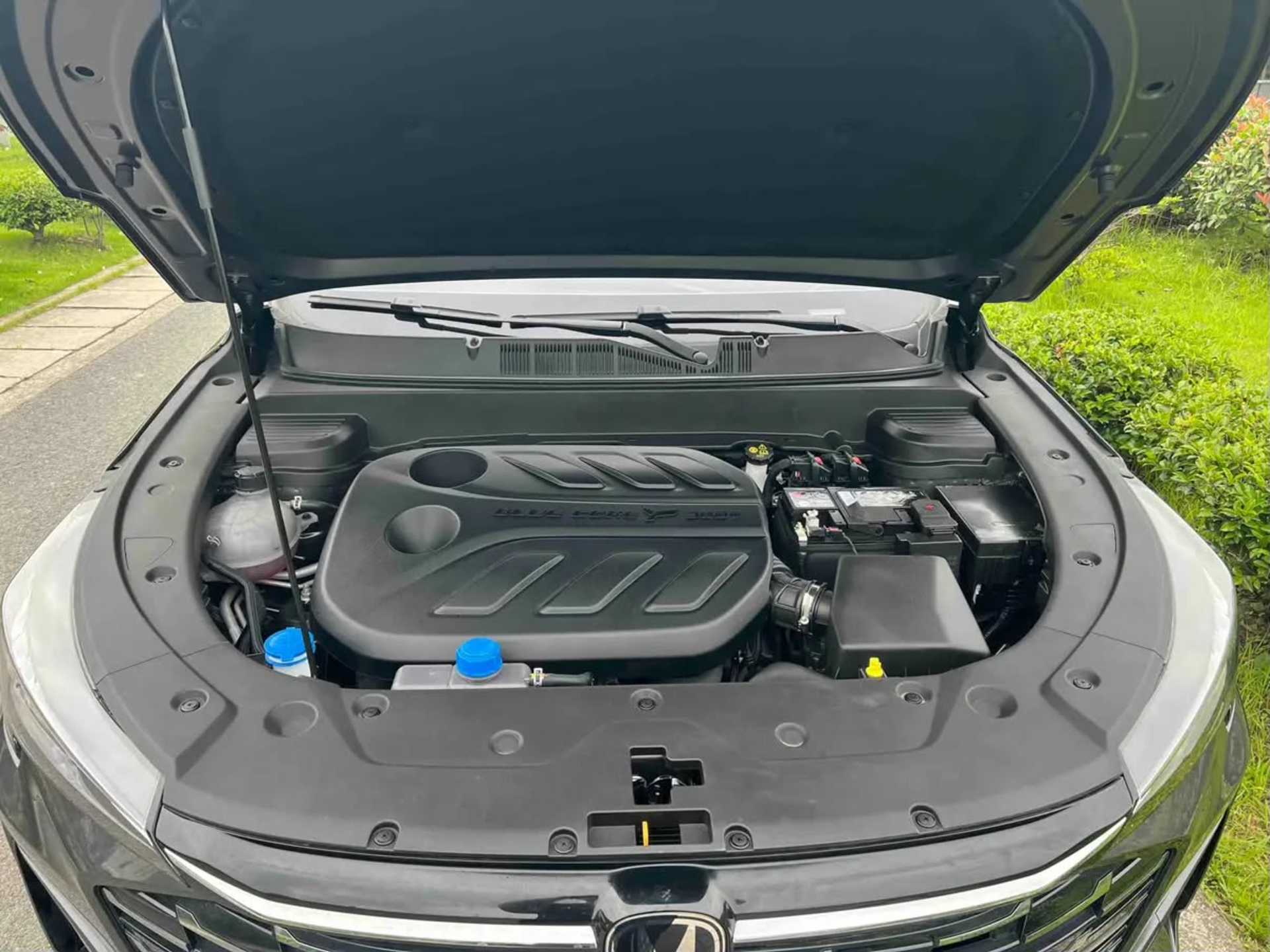 CHANGAN X5 Plus - 5