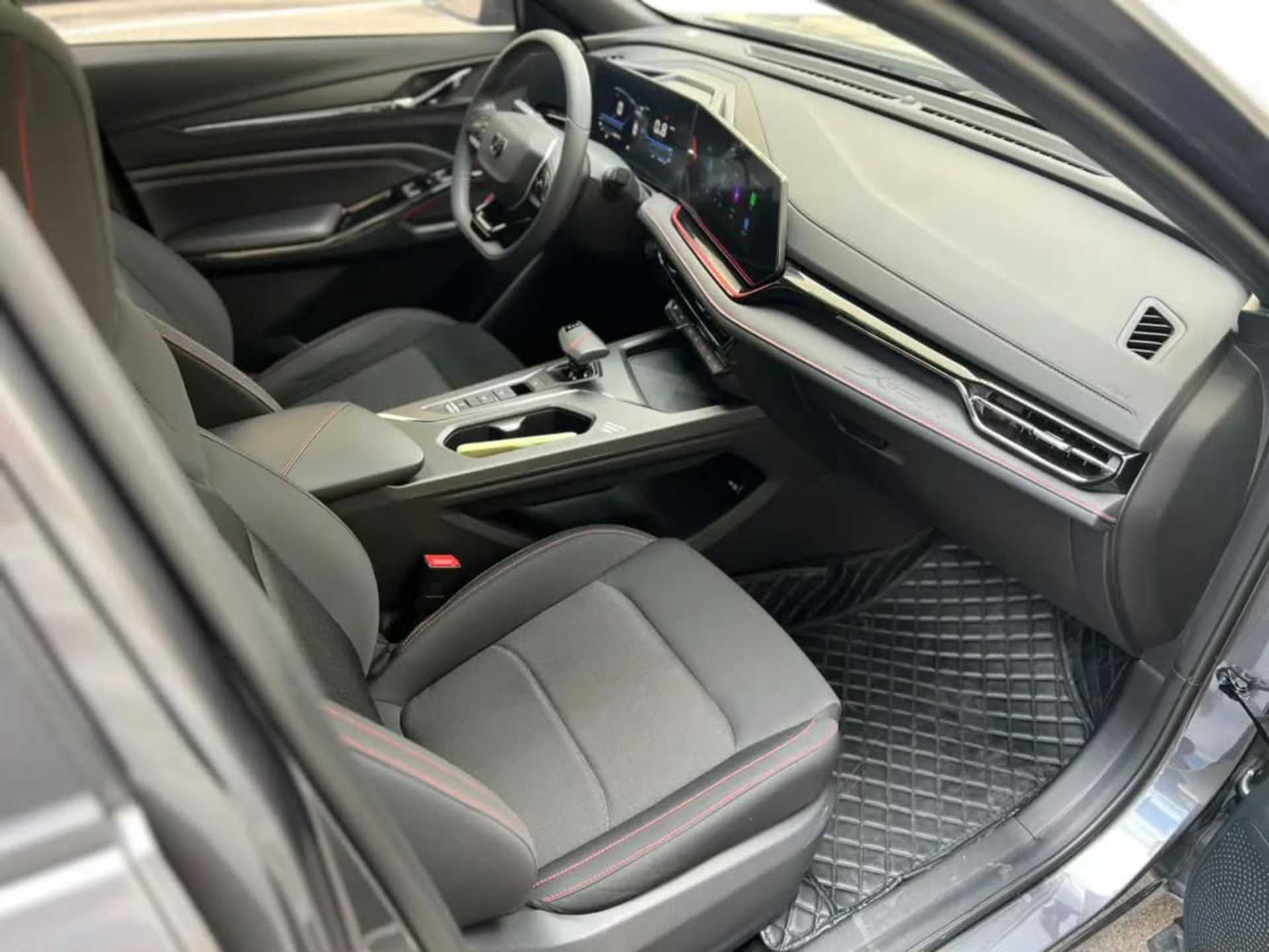 CHANGAN X5 Plus - 5