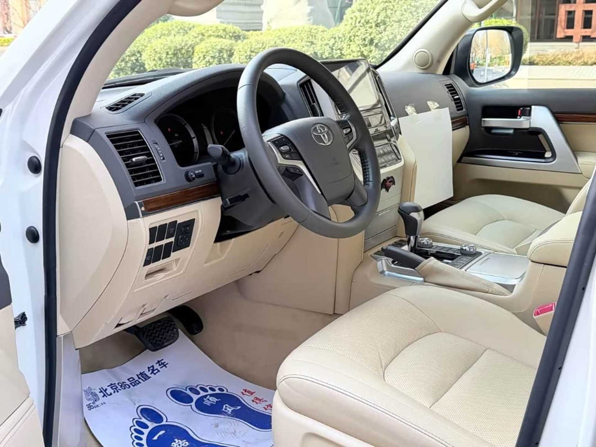 Toyota Land Cruiser Prado VX - 3