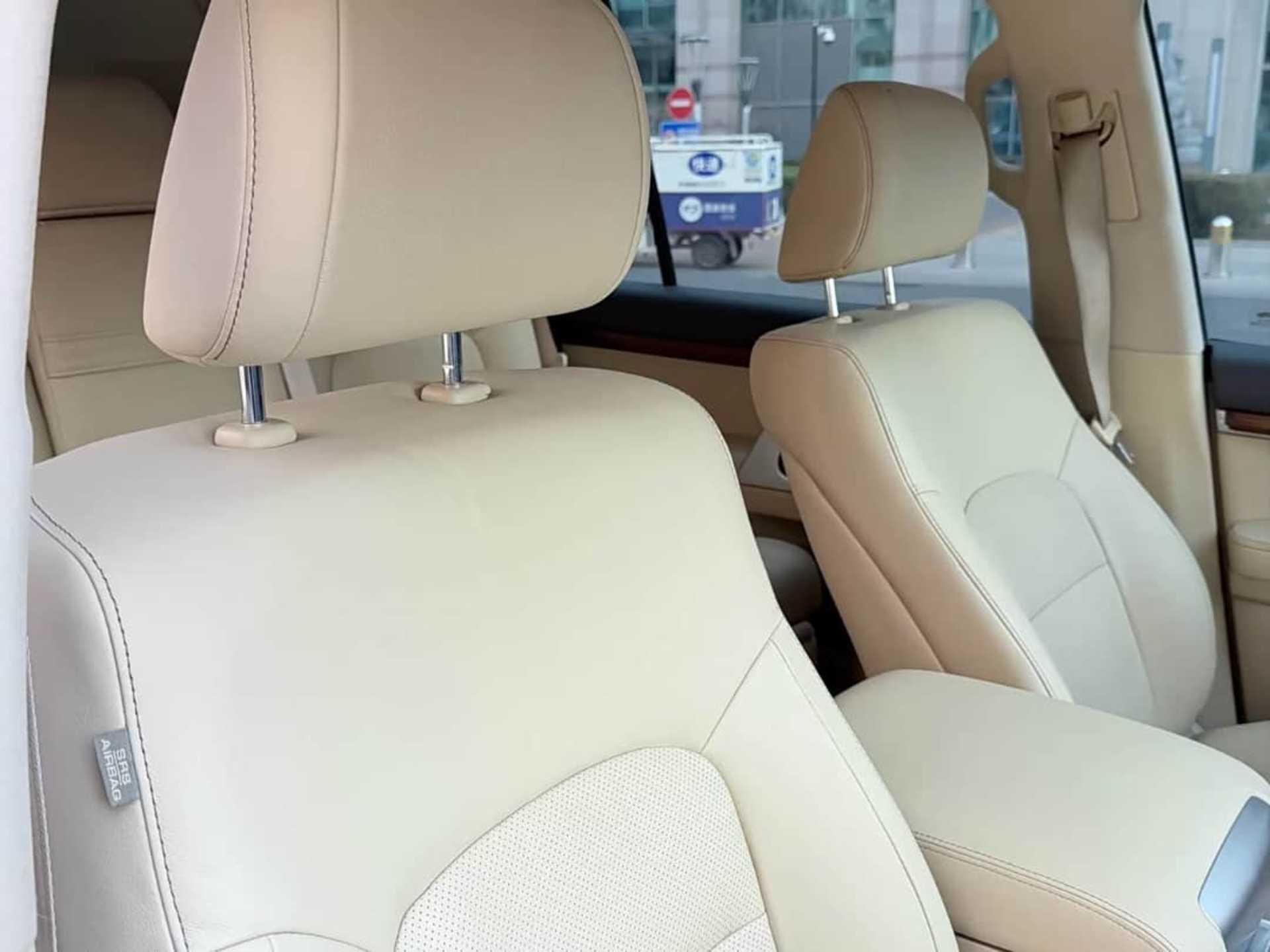 Toyota Land Cruiser Prado VX - 6