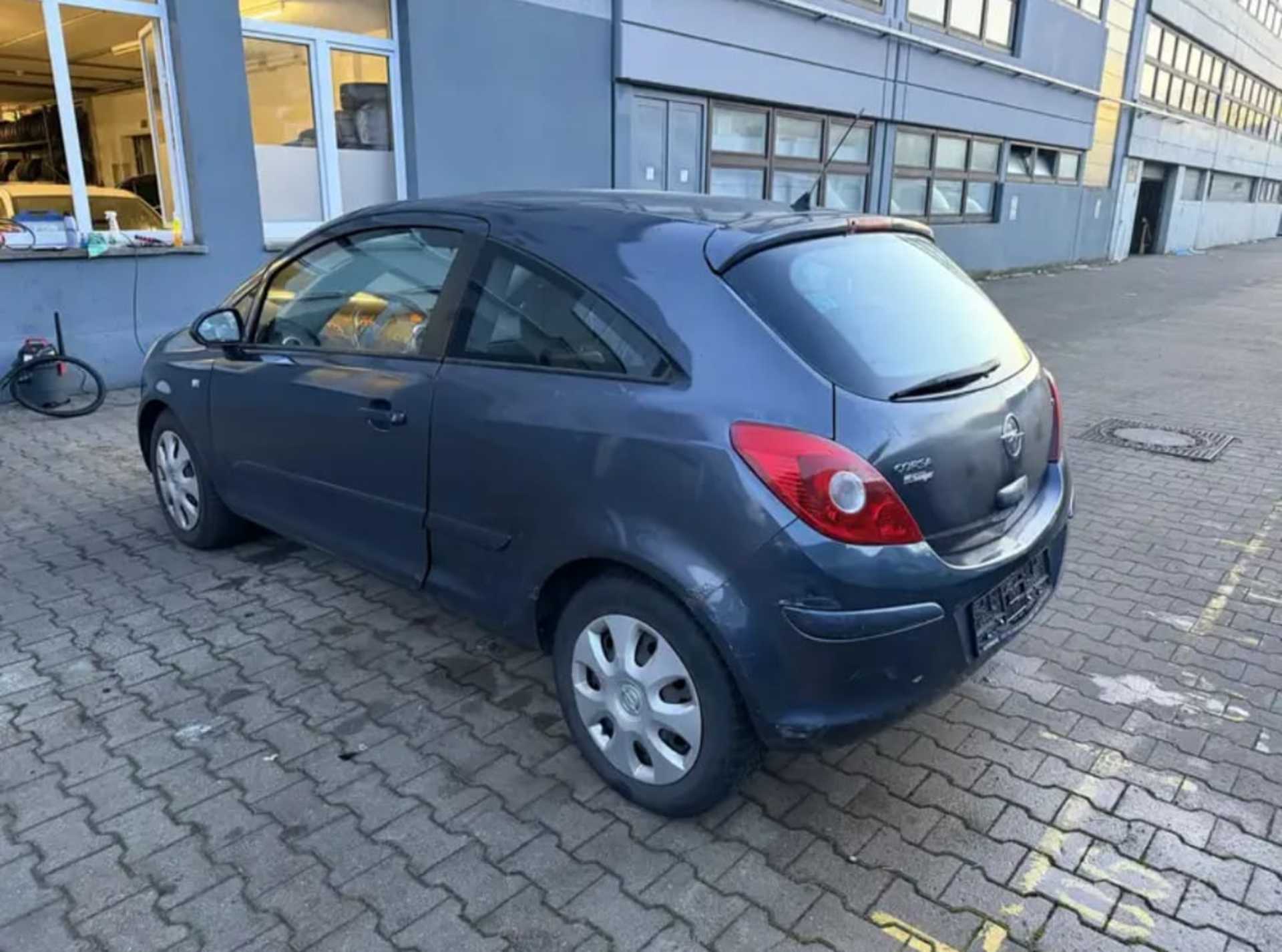 Opel Corsa - 7