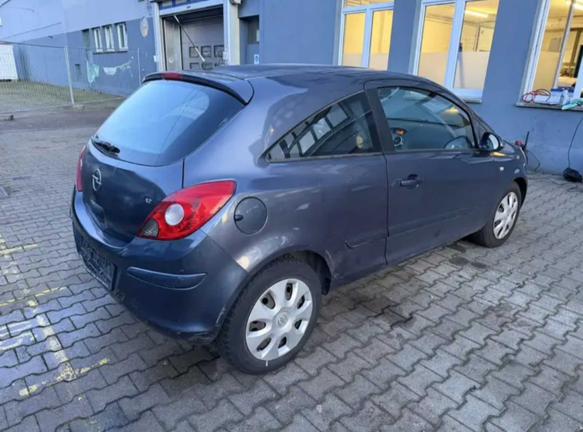 Opel Corsa - 9