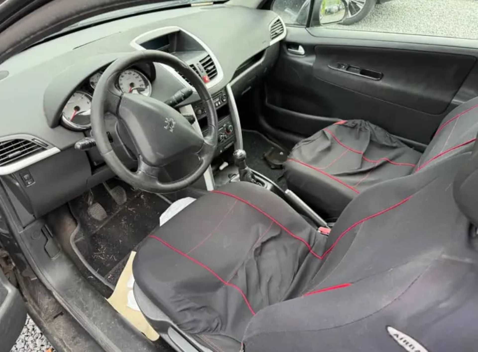 Peugeot 207 - 2