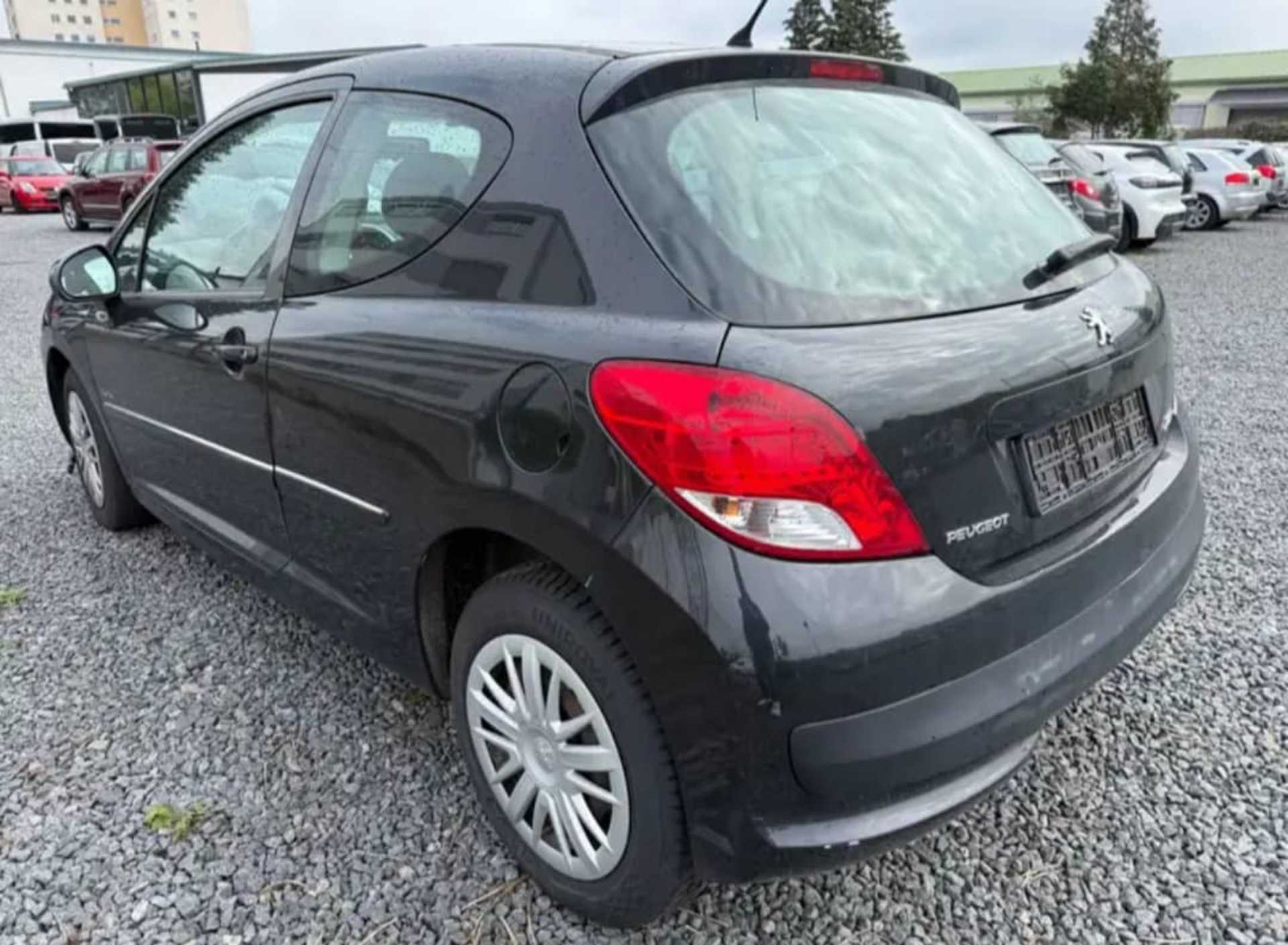Peugeot 207 - 7