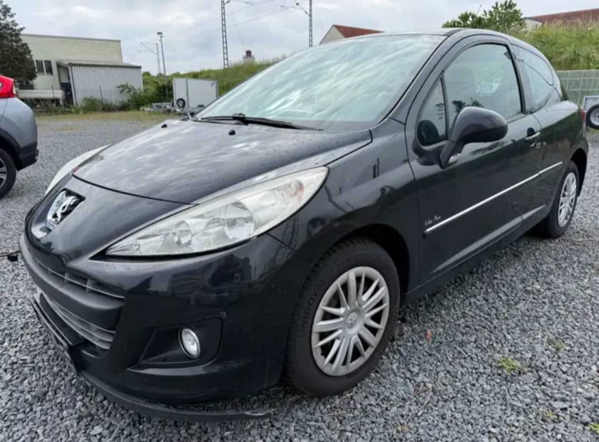 Peugeot 207 - 1