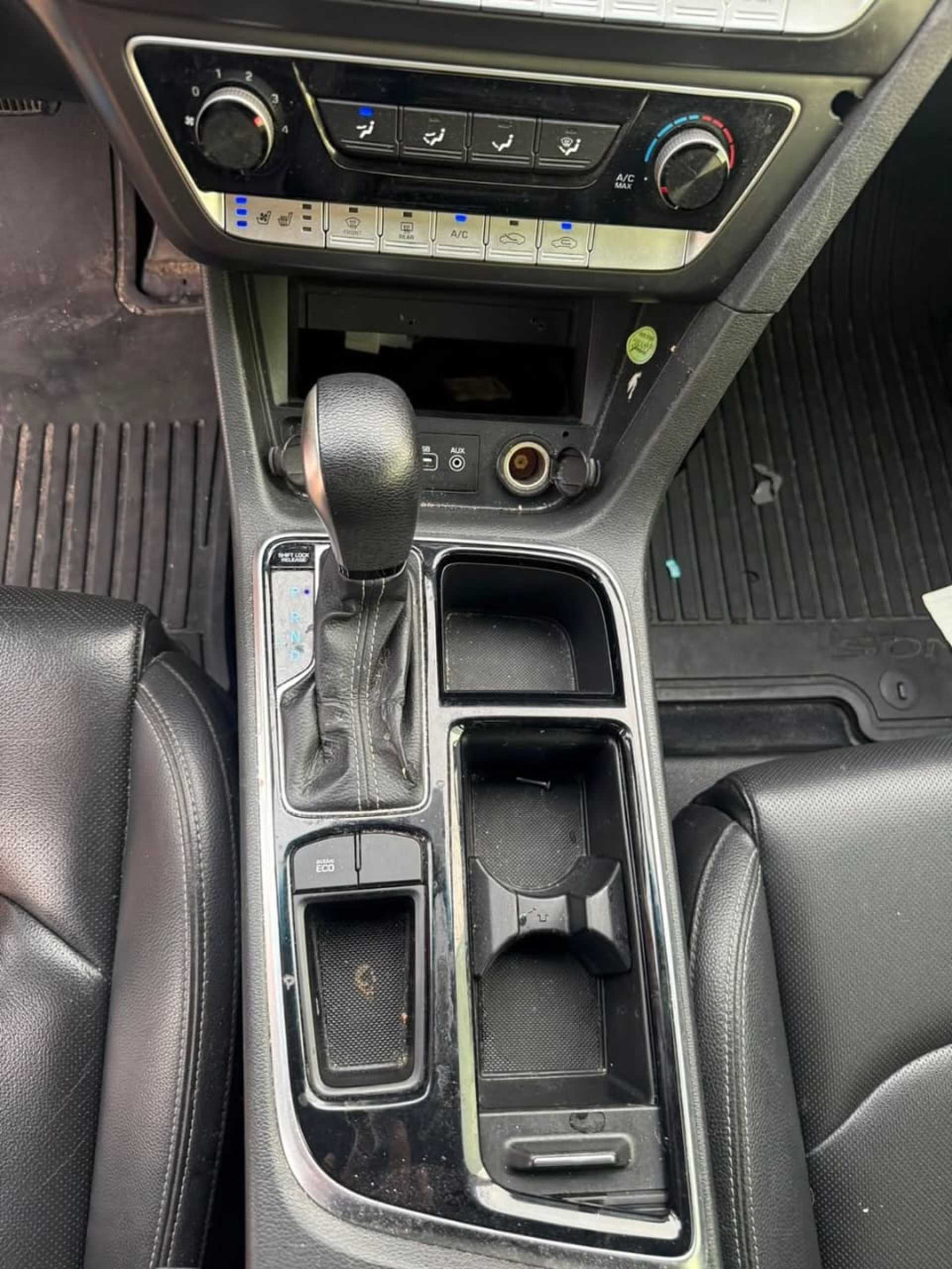 Hyundai Sonata - 6