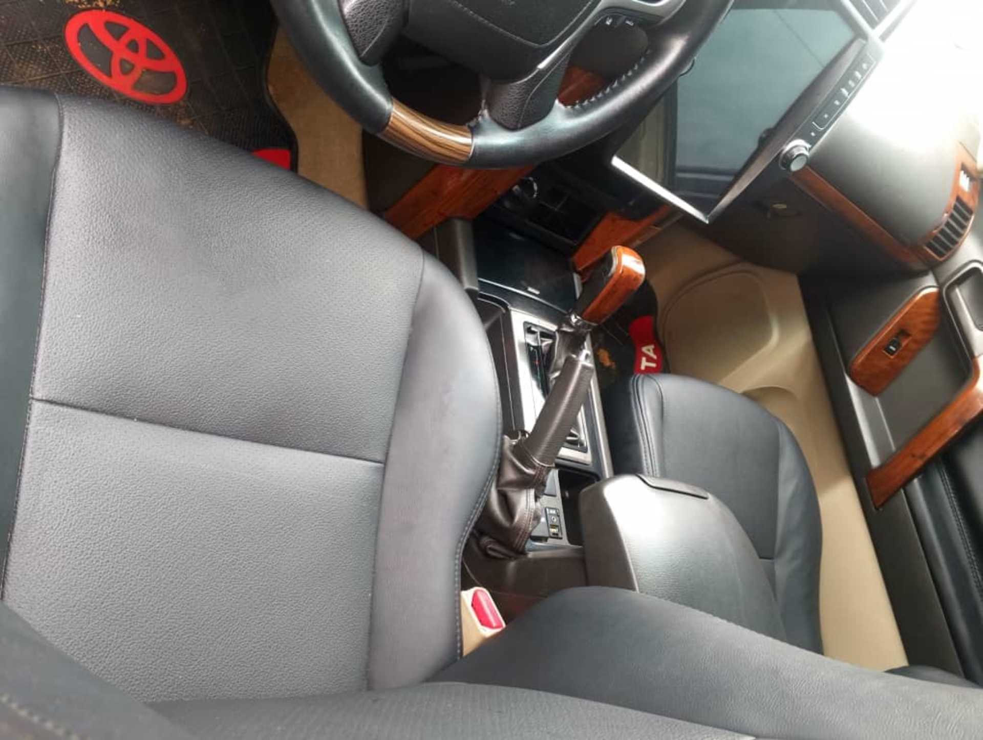 Toyota Prado - 2
