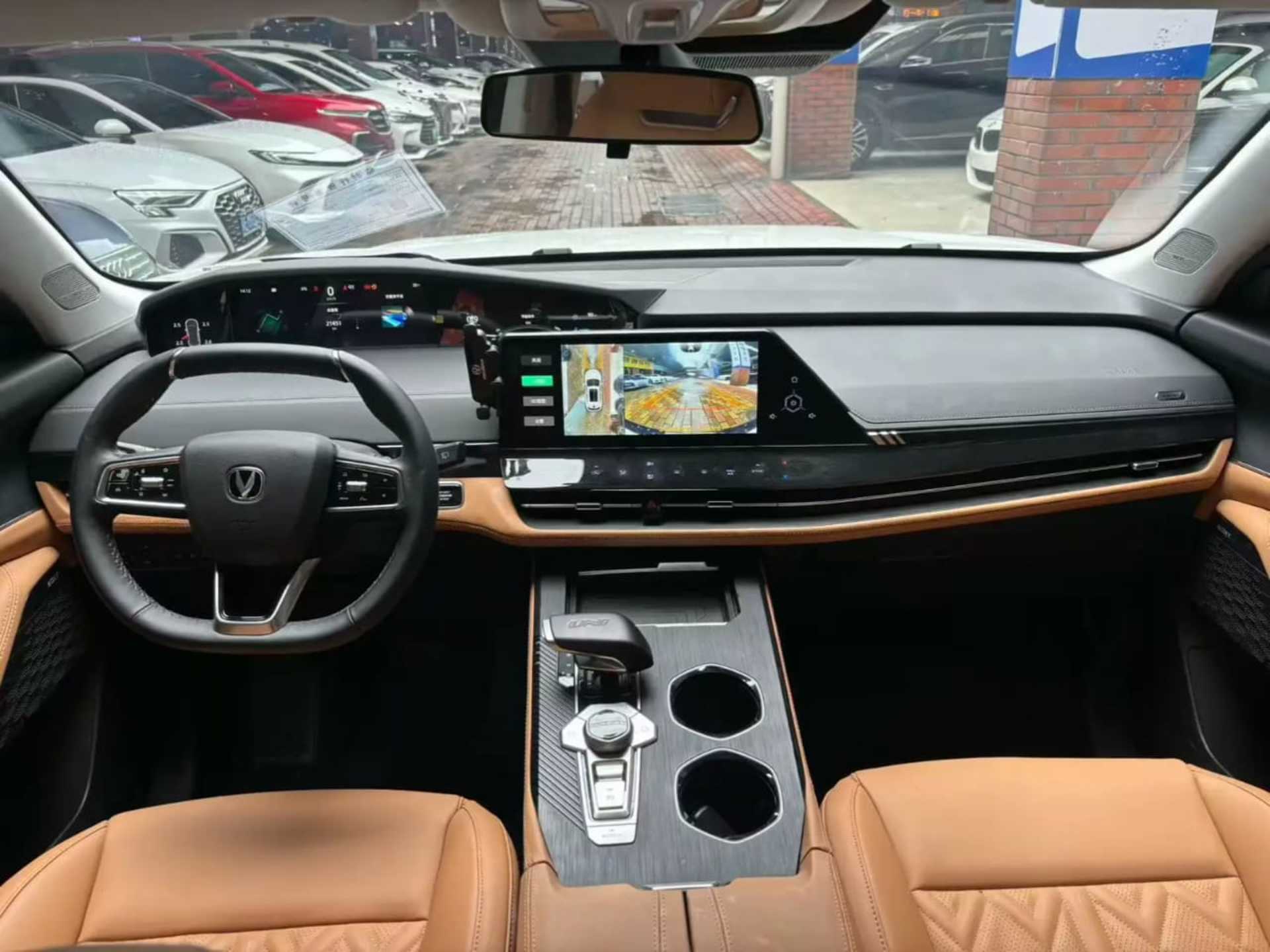 CHANGAN  UNI-K - 2