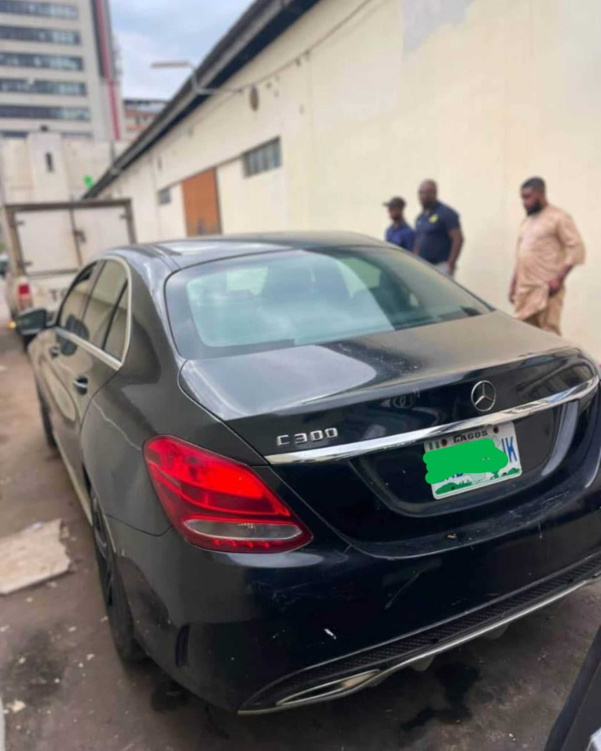 Mercedes-Benz C-Class C300 - 6