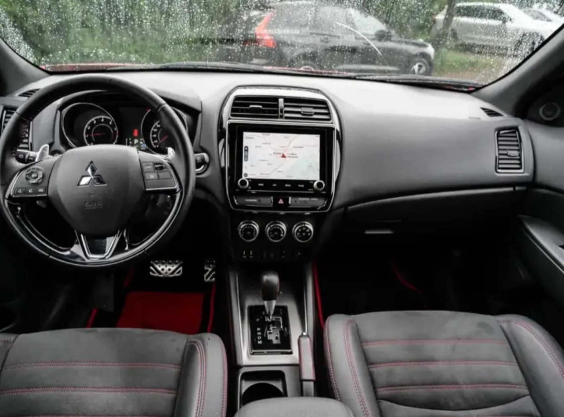 Mitsubishi RVR - 2