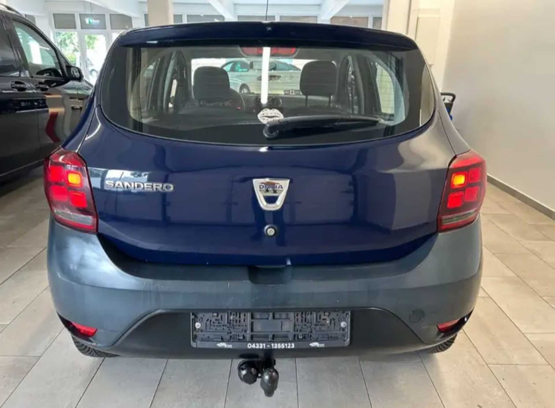 Dacia Sandero - 10