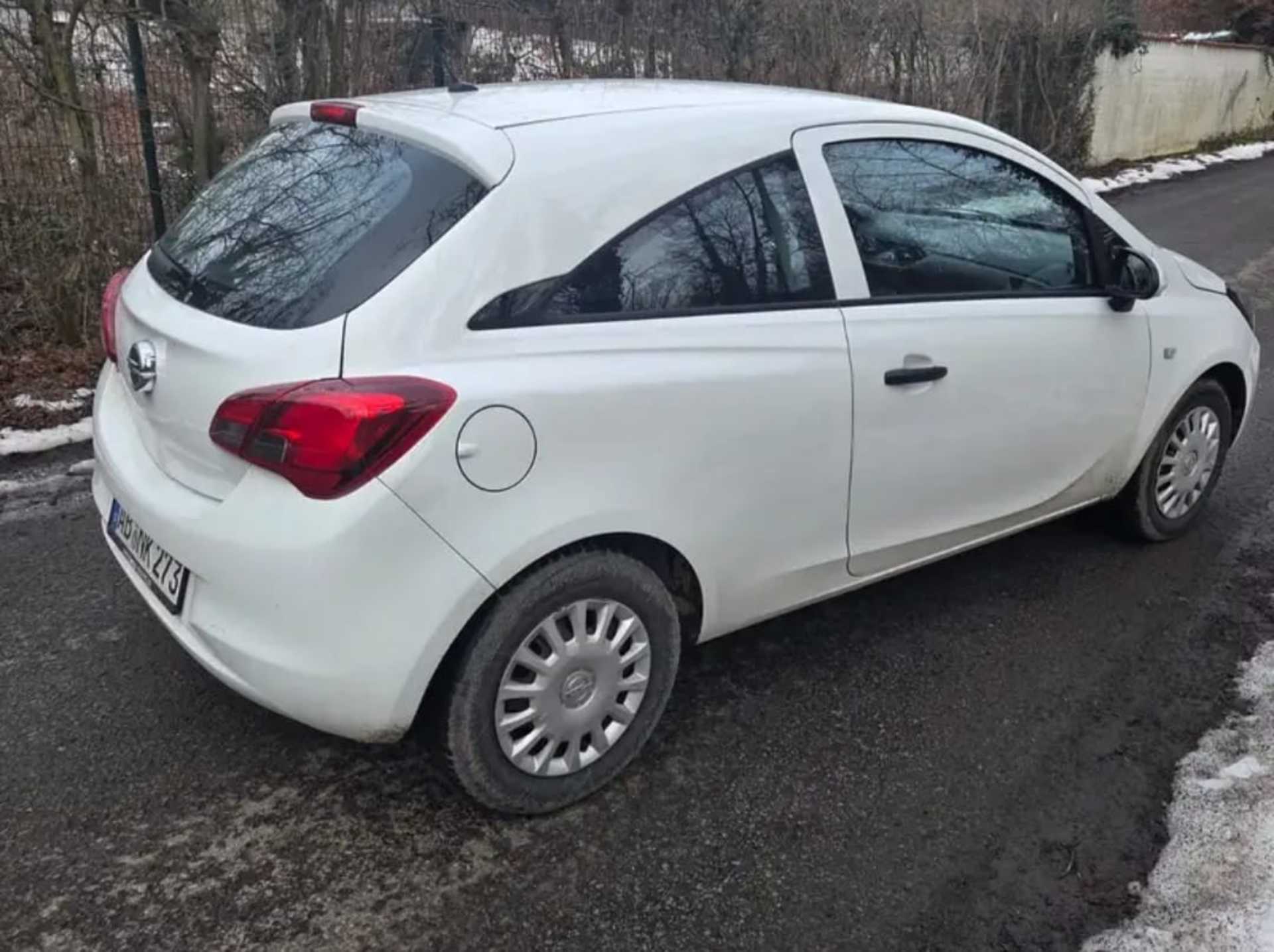 Opel Corsa  1.2 On  - 4