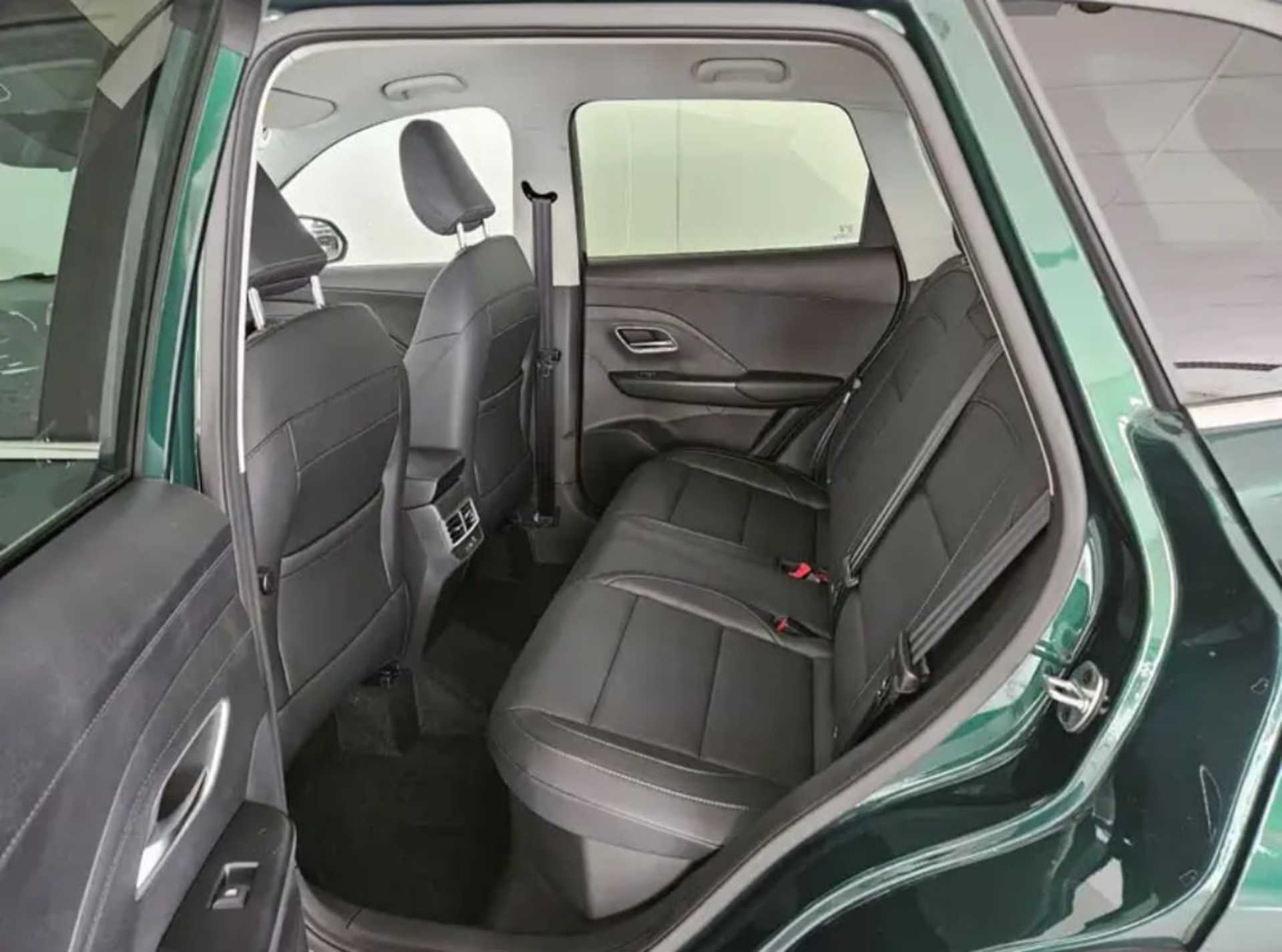 MG ZS - 6