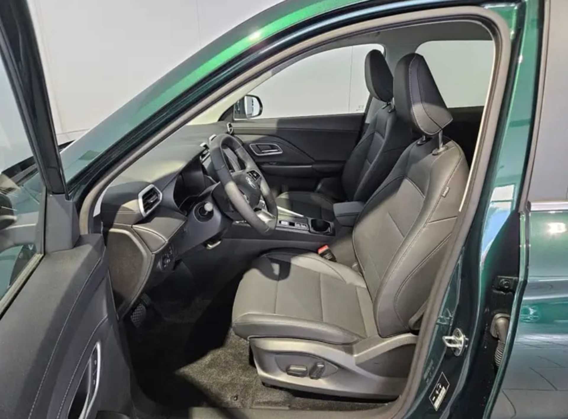 MG ZS - 5