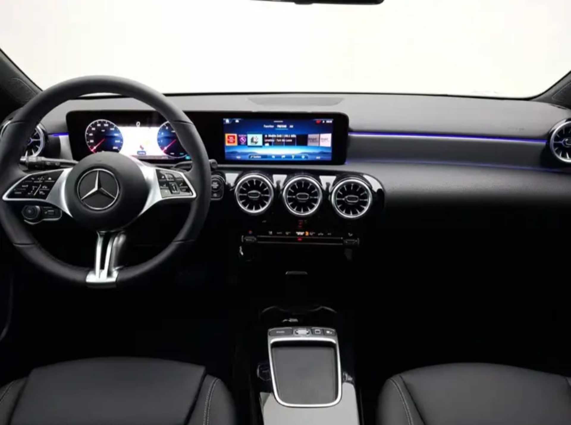 Mercedes-Benz A-Class - 2