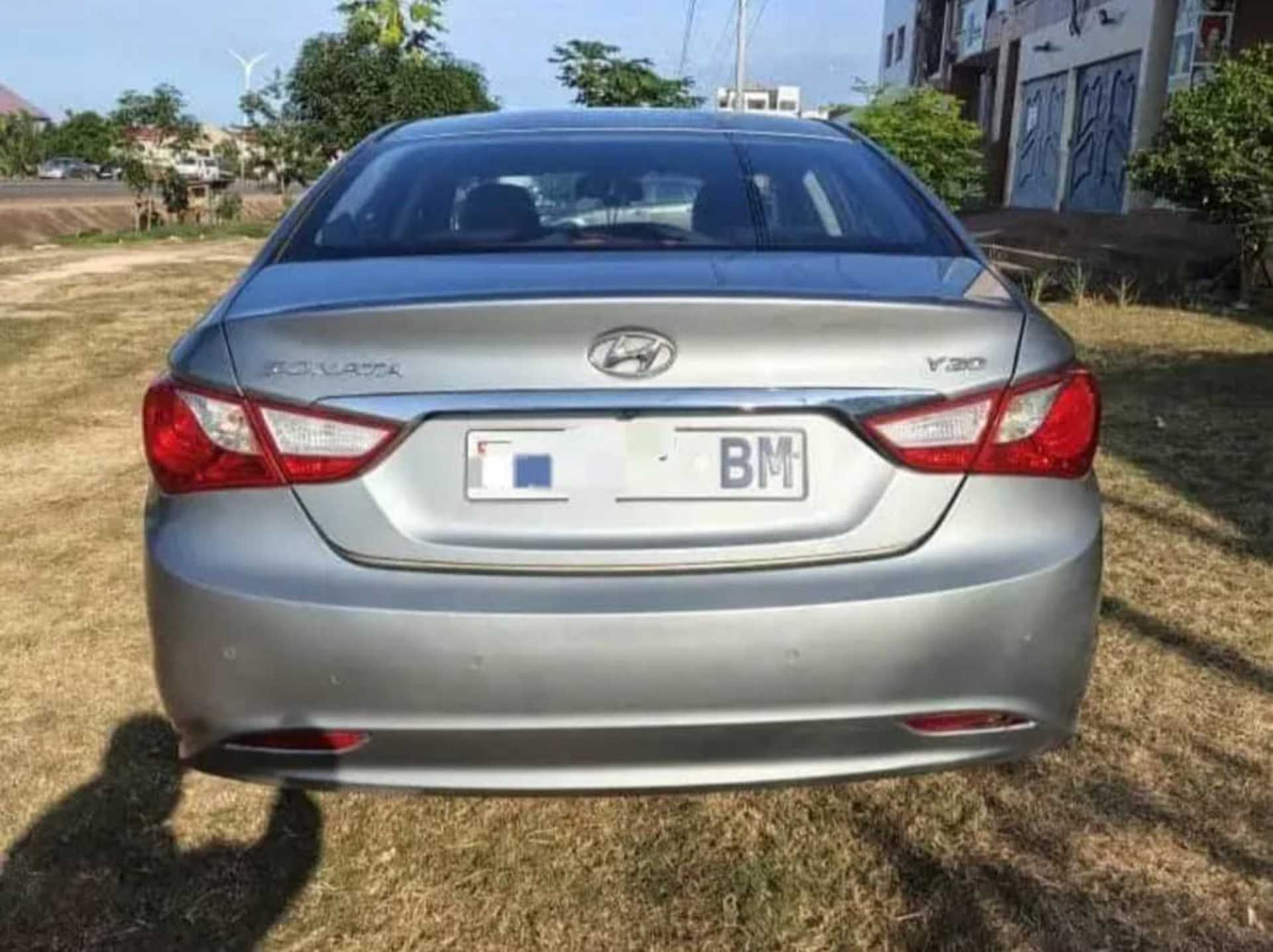 Hyundai Sonata - 7